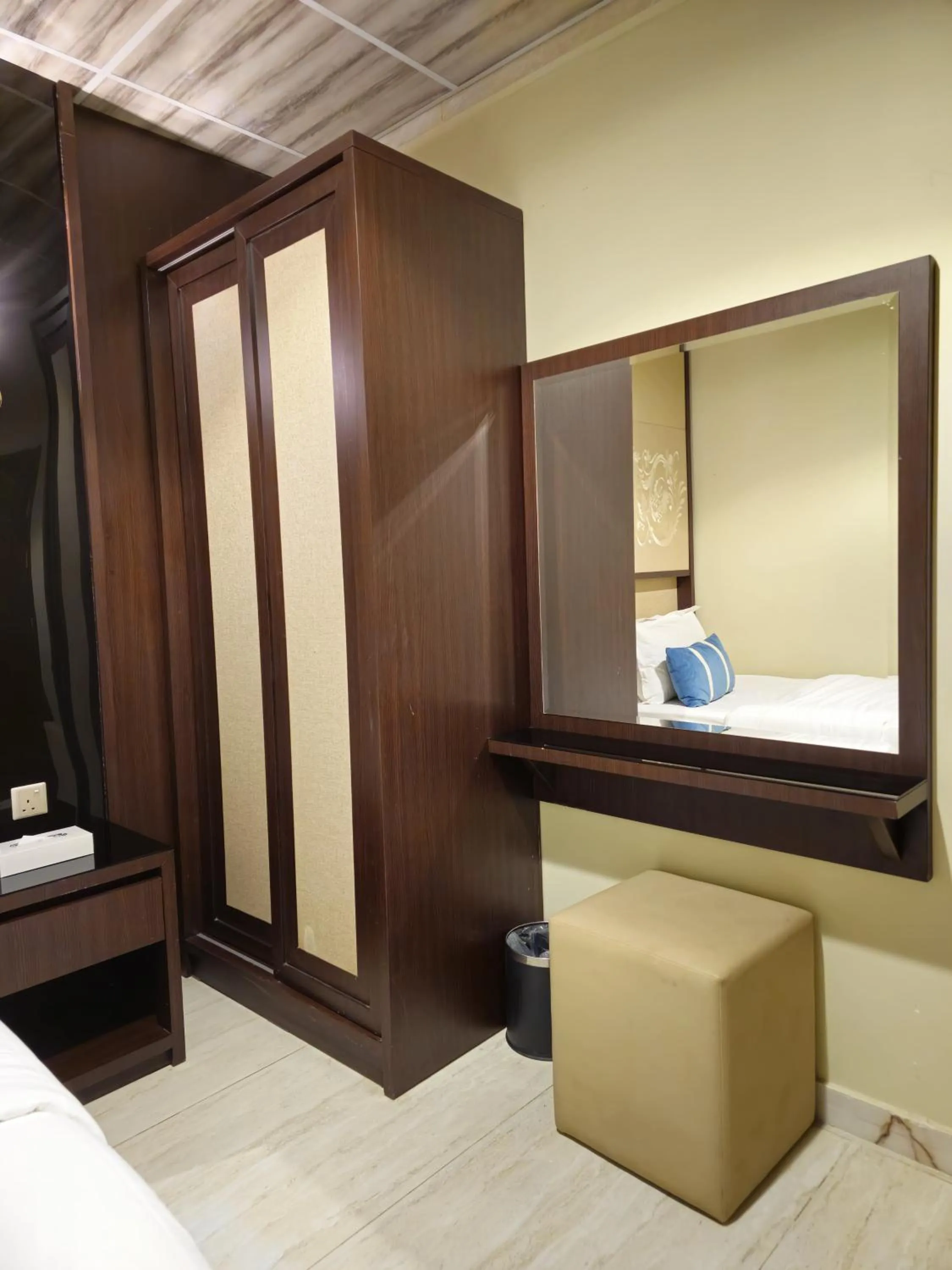 wardrobe in Royal Boutique Hotel