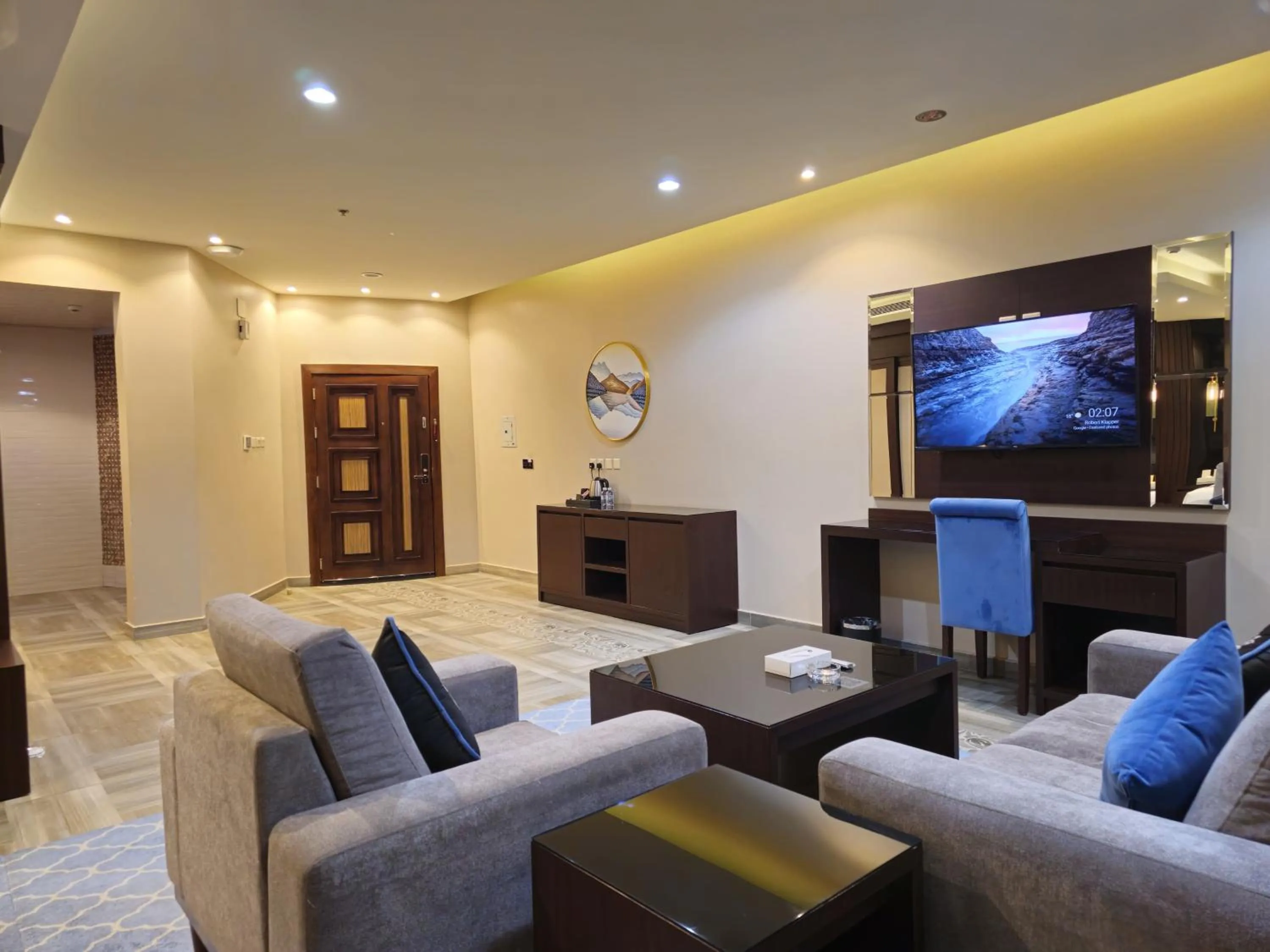 TV and multimedia in Royal Boutique Hotel