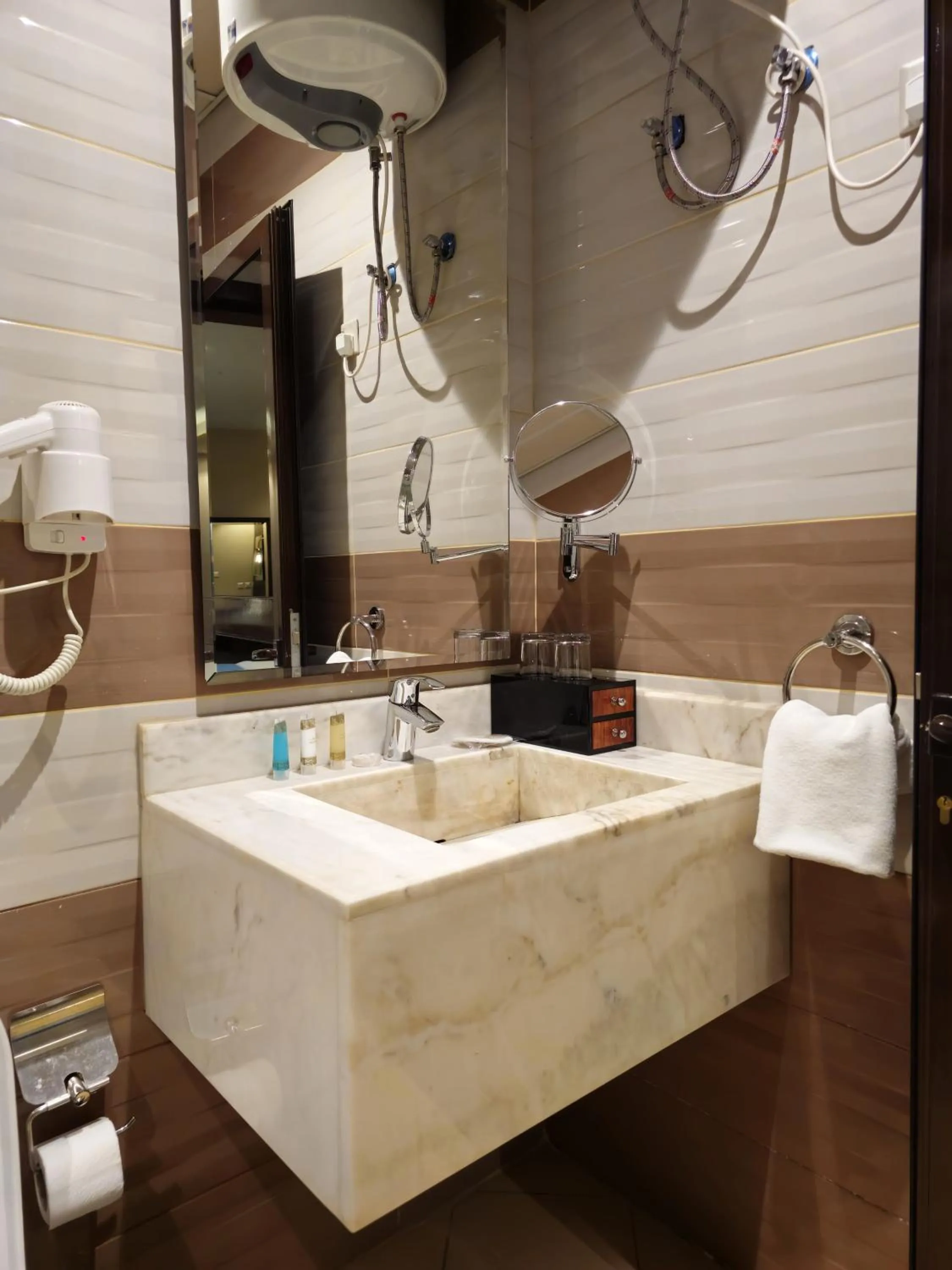 Bathroom in Royal Boutique Hotel