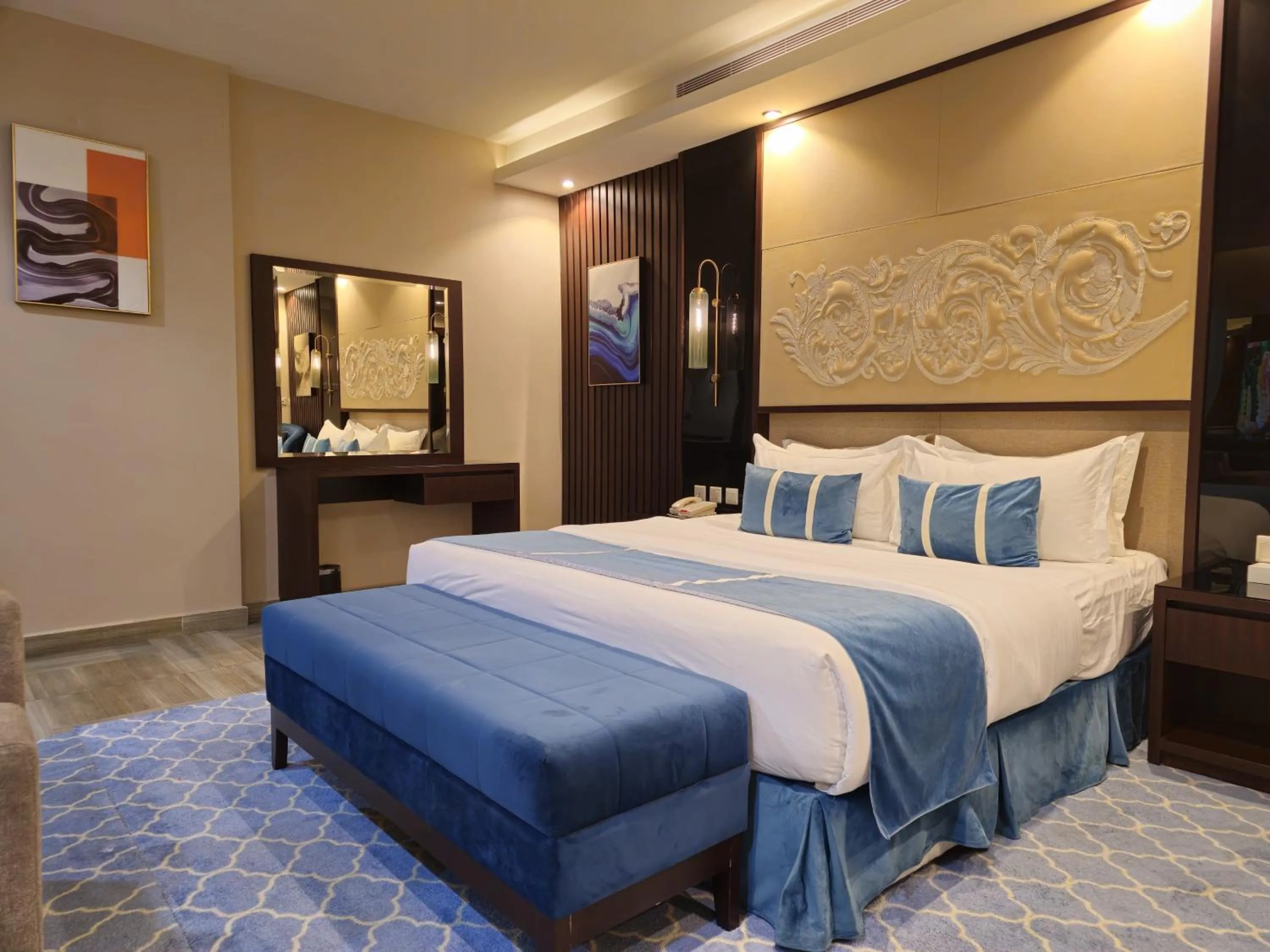 Bed in Royal Boutique Hotel