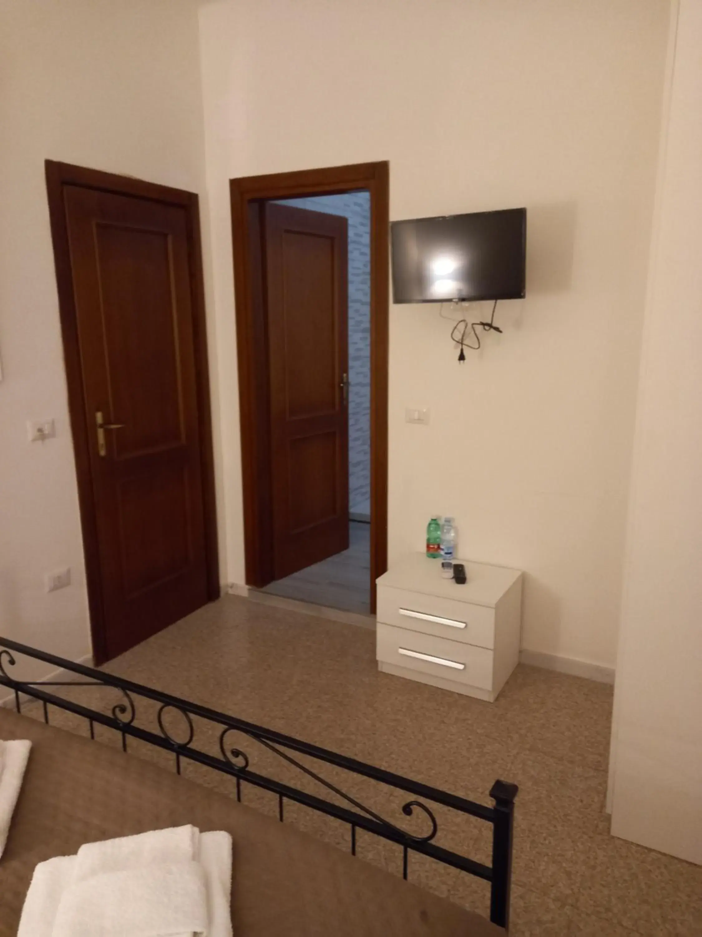 Economy Double Room - single occupancy in Affittacamere il Tulipano beach Formia Economy Double Room - single occupancy in Affittacamere il Tulipano beach Formia