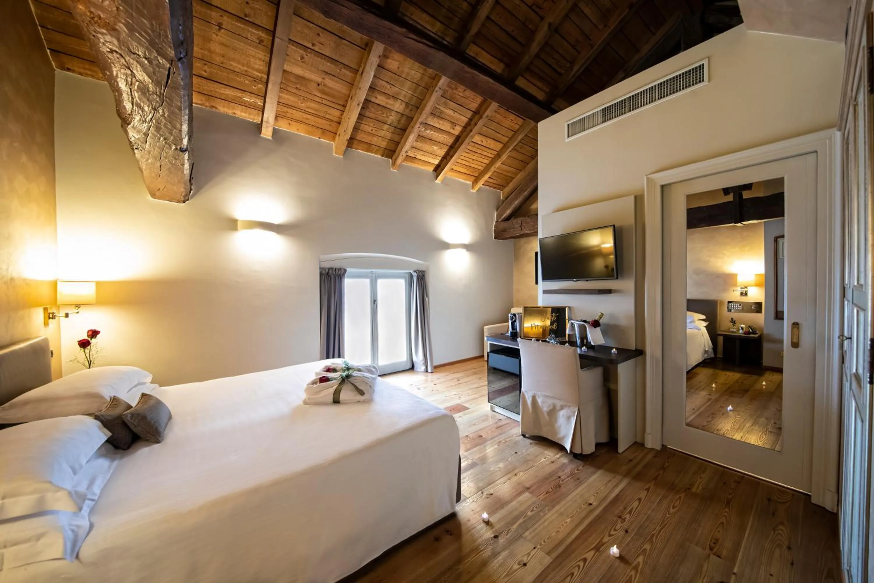 Bed in Hotel Parco Borromeo - Monza Brianza