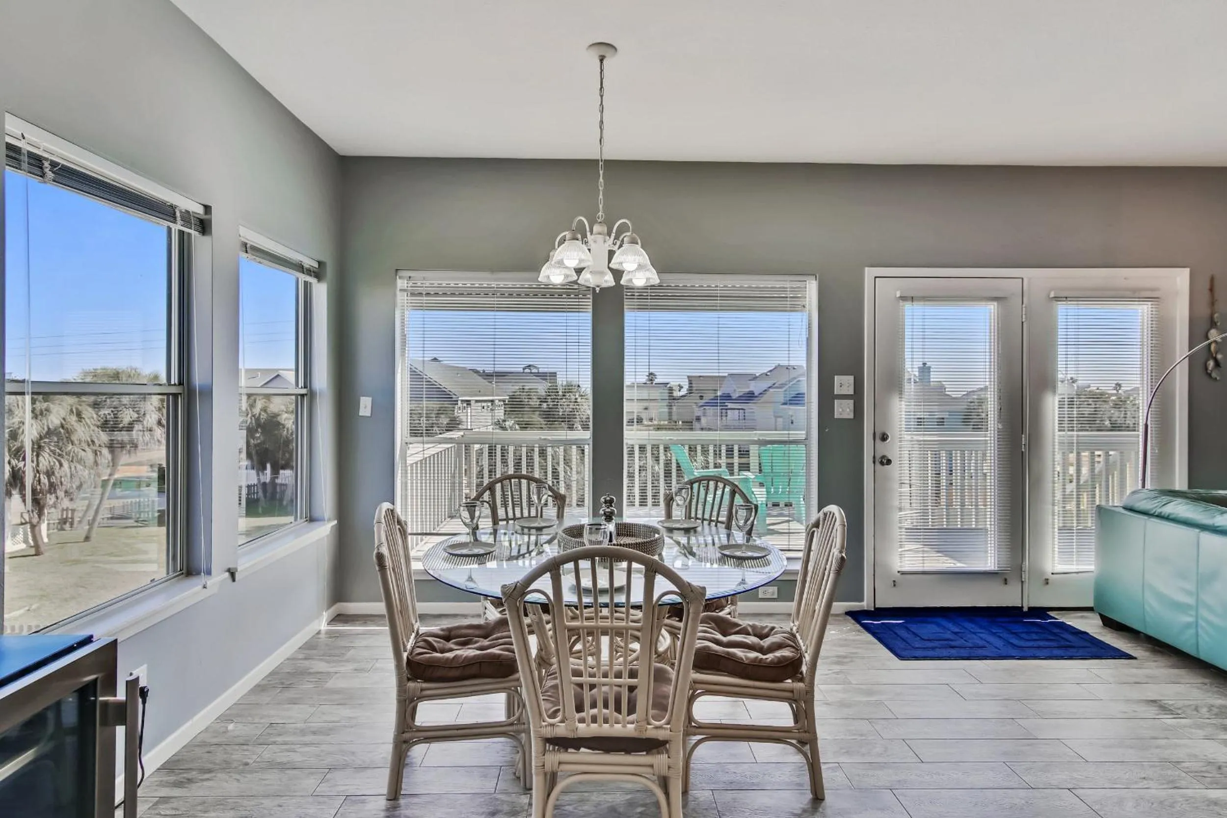 Property building in Mutiny on the Bounty