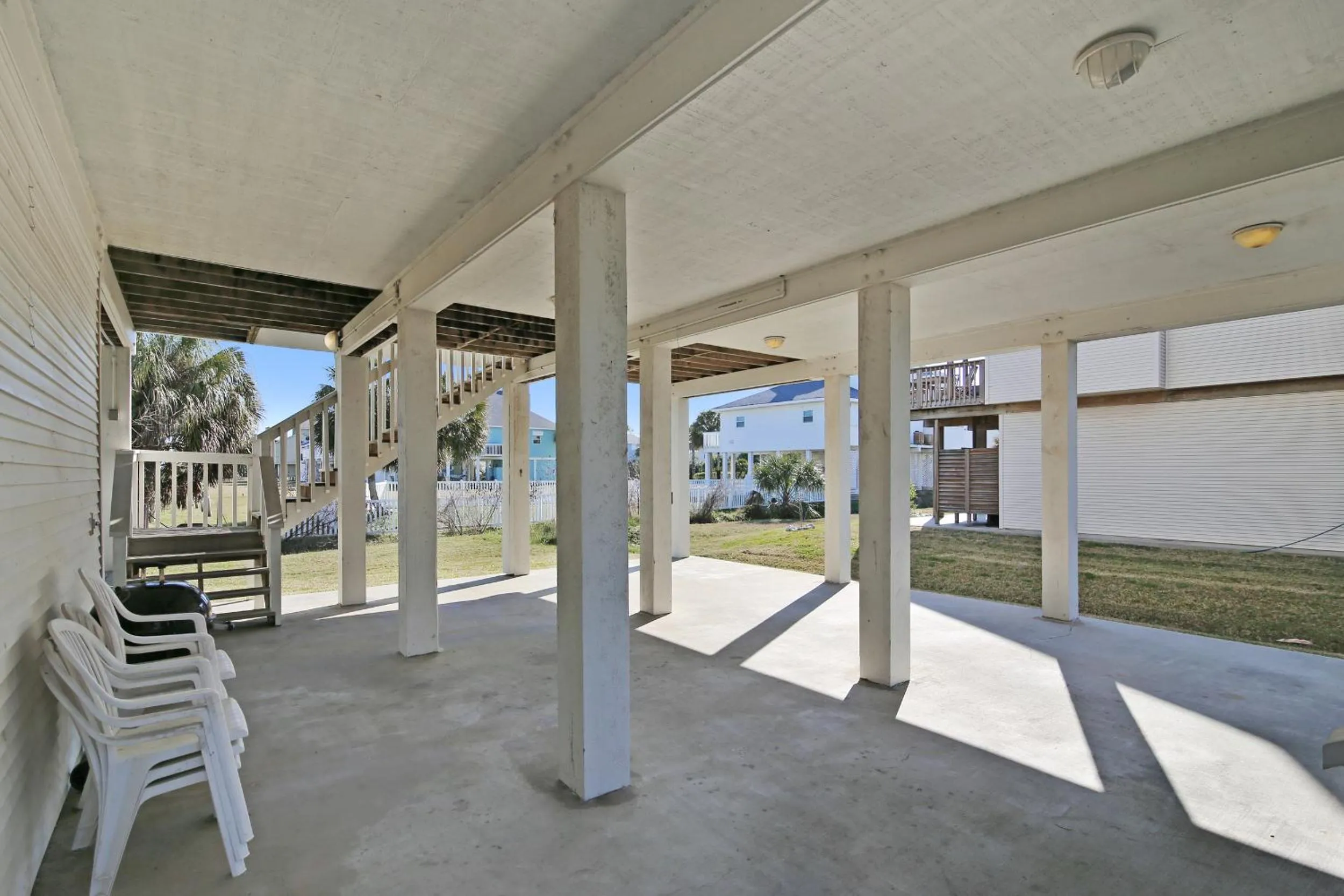 Property building in Mutiny on the Bounty