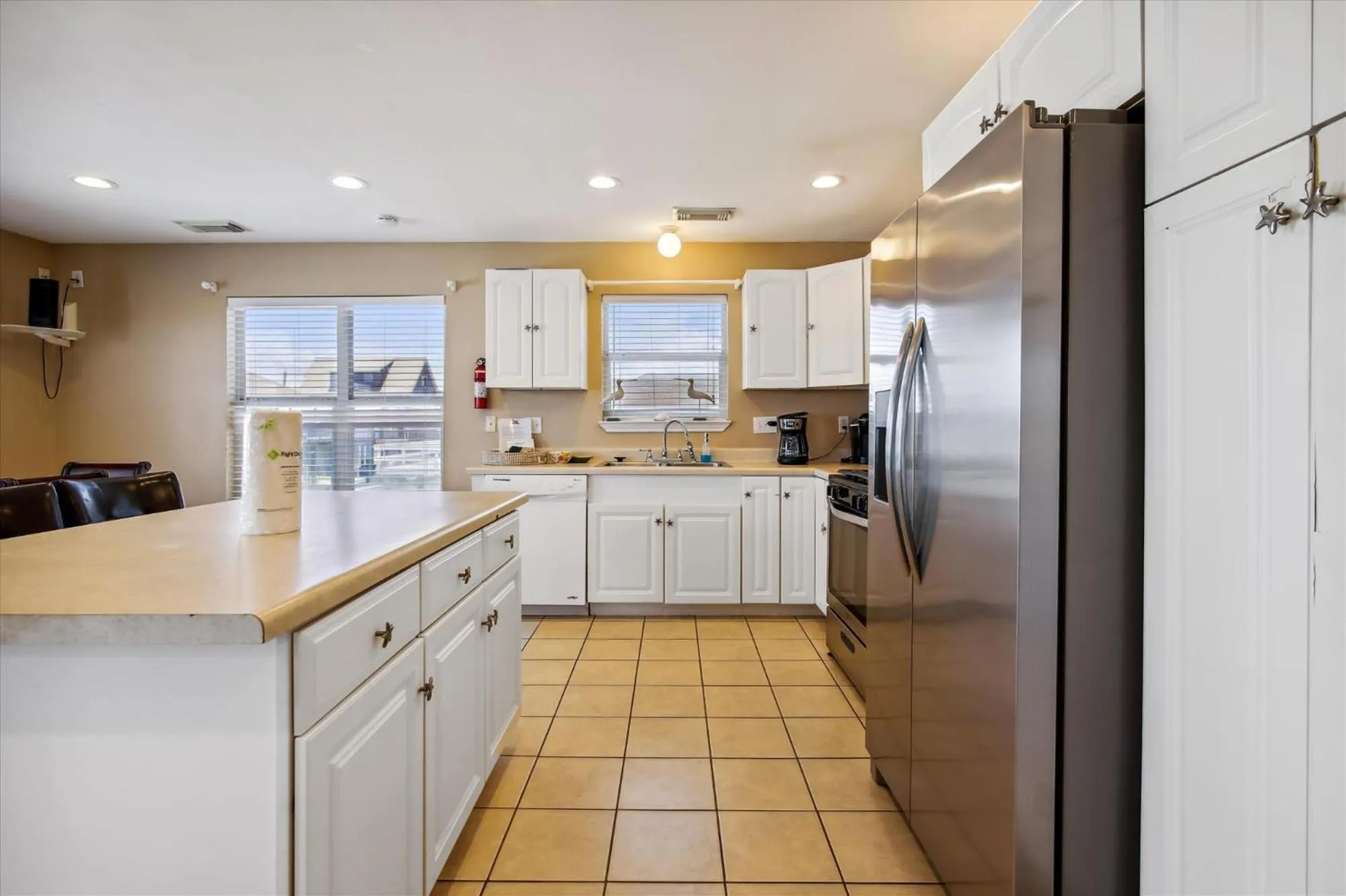 Kitchen or kitchenette in American Pride