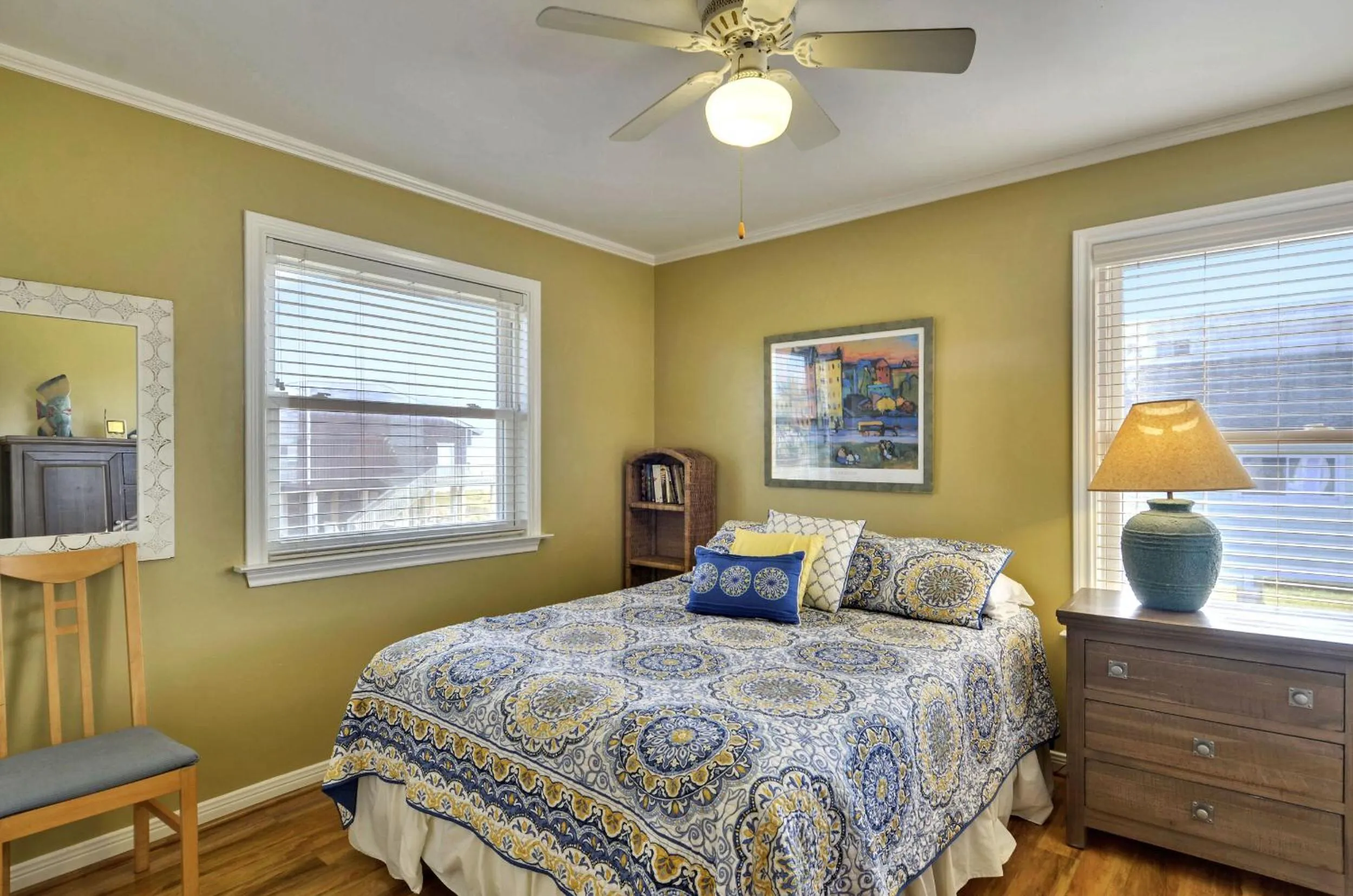 Bedroom, Bed in A Sunny Sandbar
