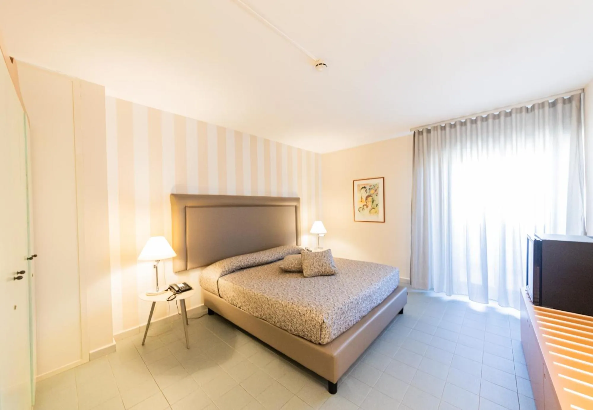 Bed in Albergo Athenaeum