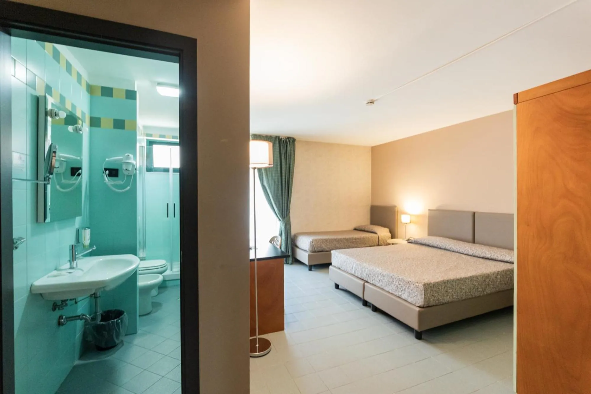 Bed in Albergo Athenaeum