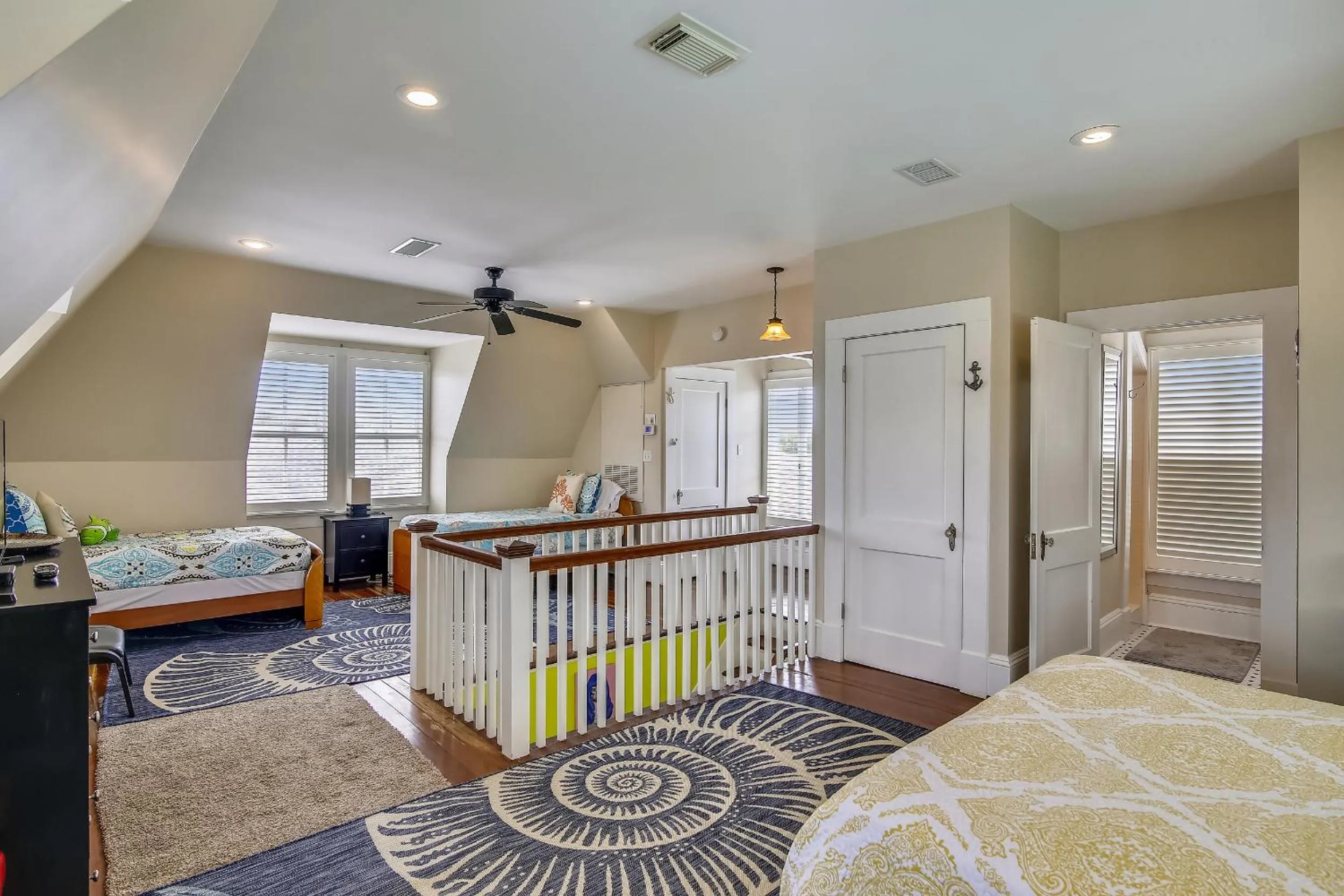 Property building, Bed in AbFab Seaside Cottage