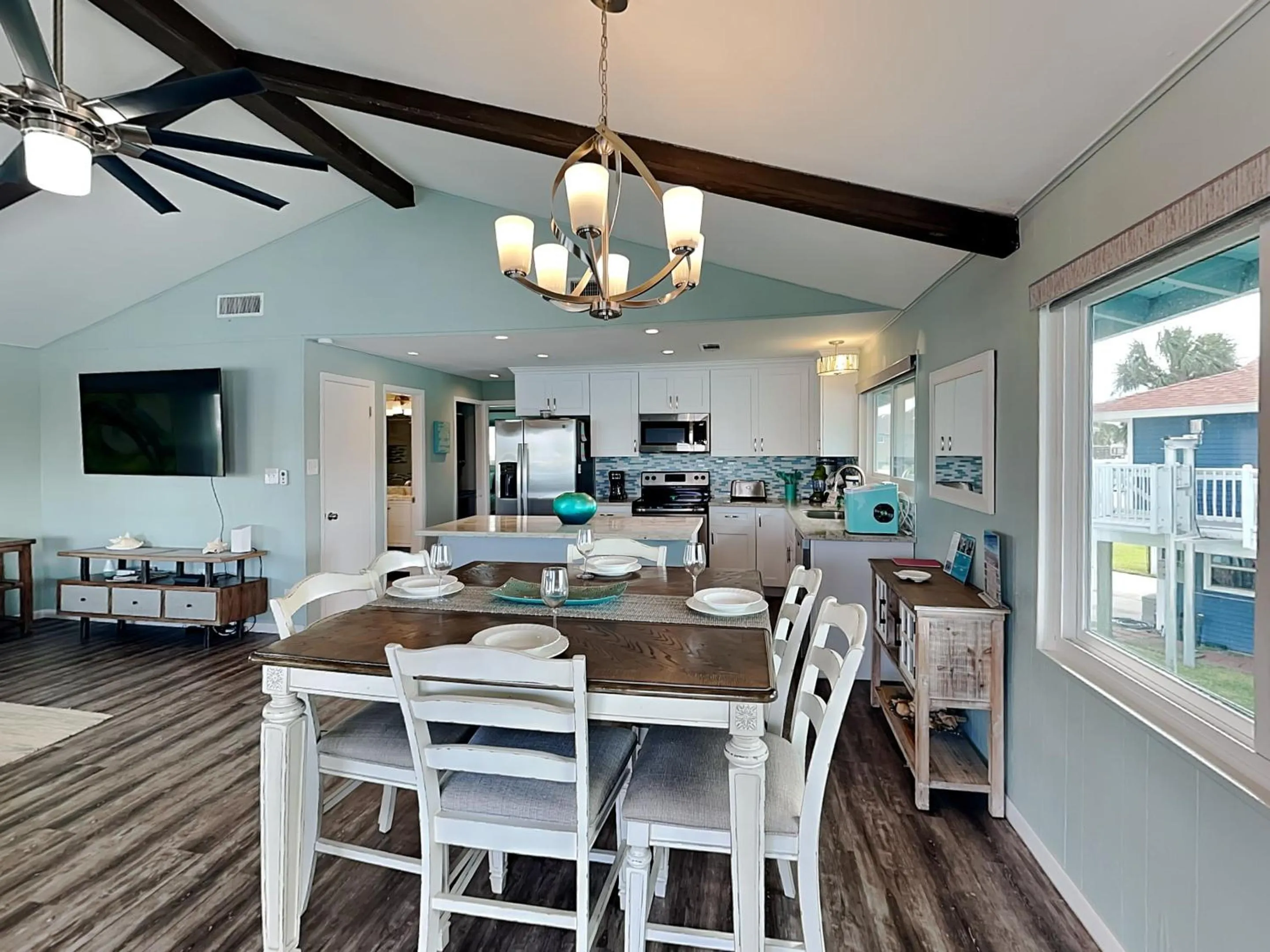 Property building in Reel Paradise