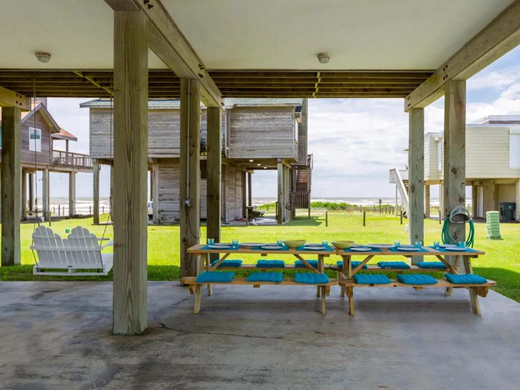 Property building in Once Upon a Tide