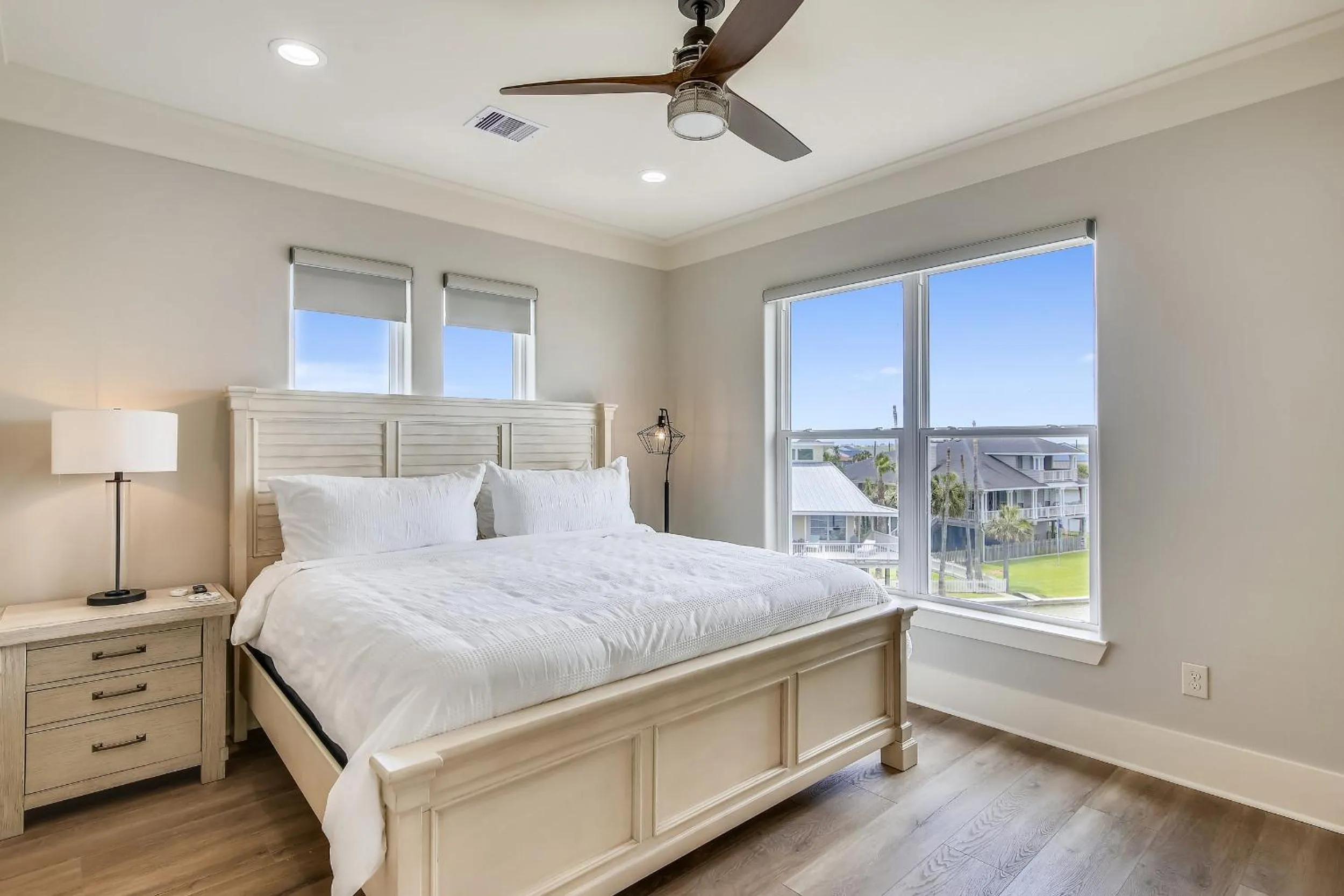 Bed in The Good Life