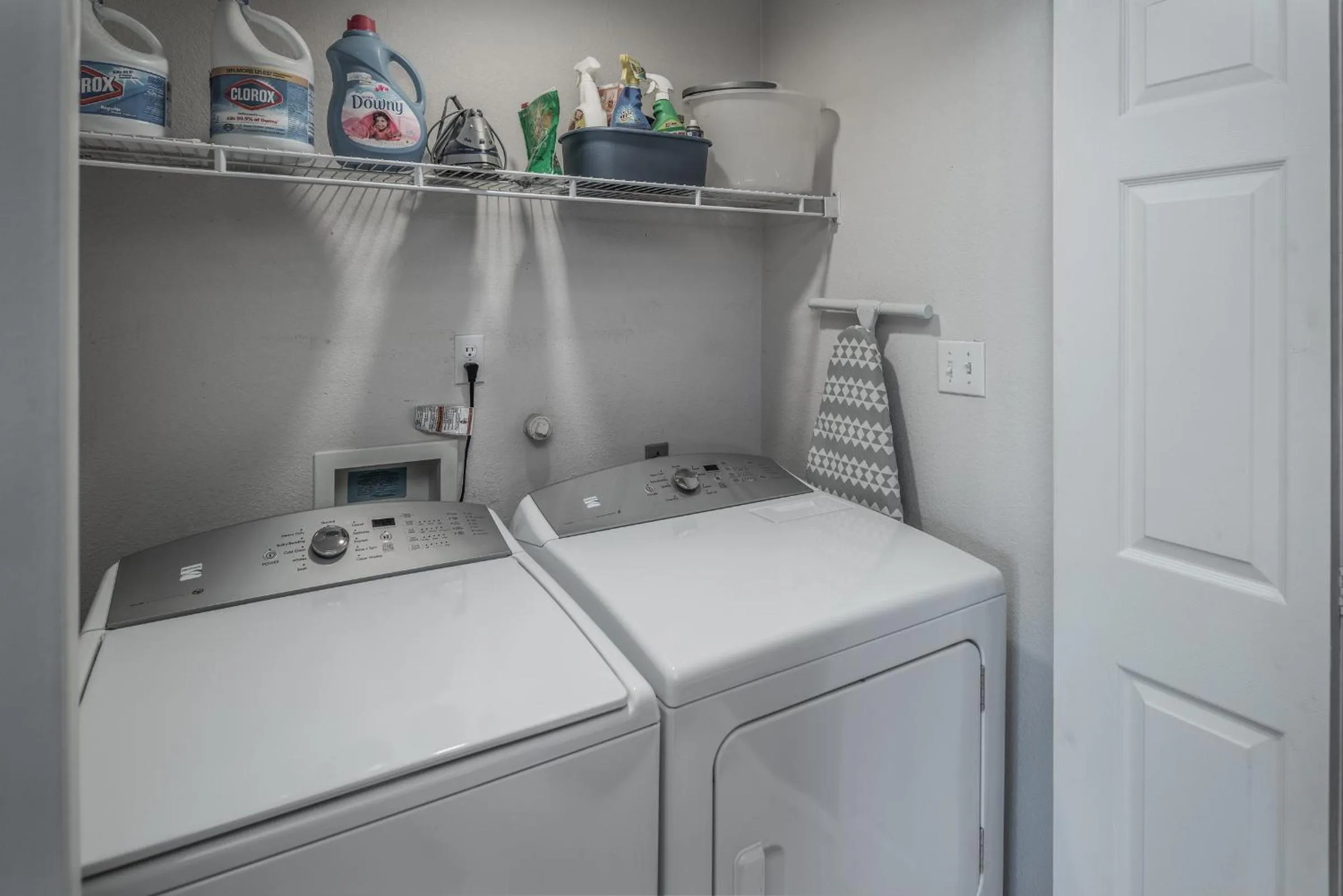 Kitchen or kitchenette in Journeys End