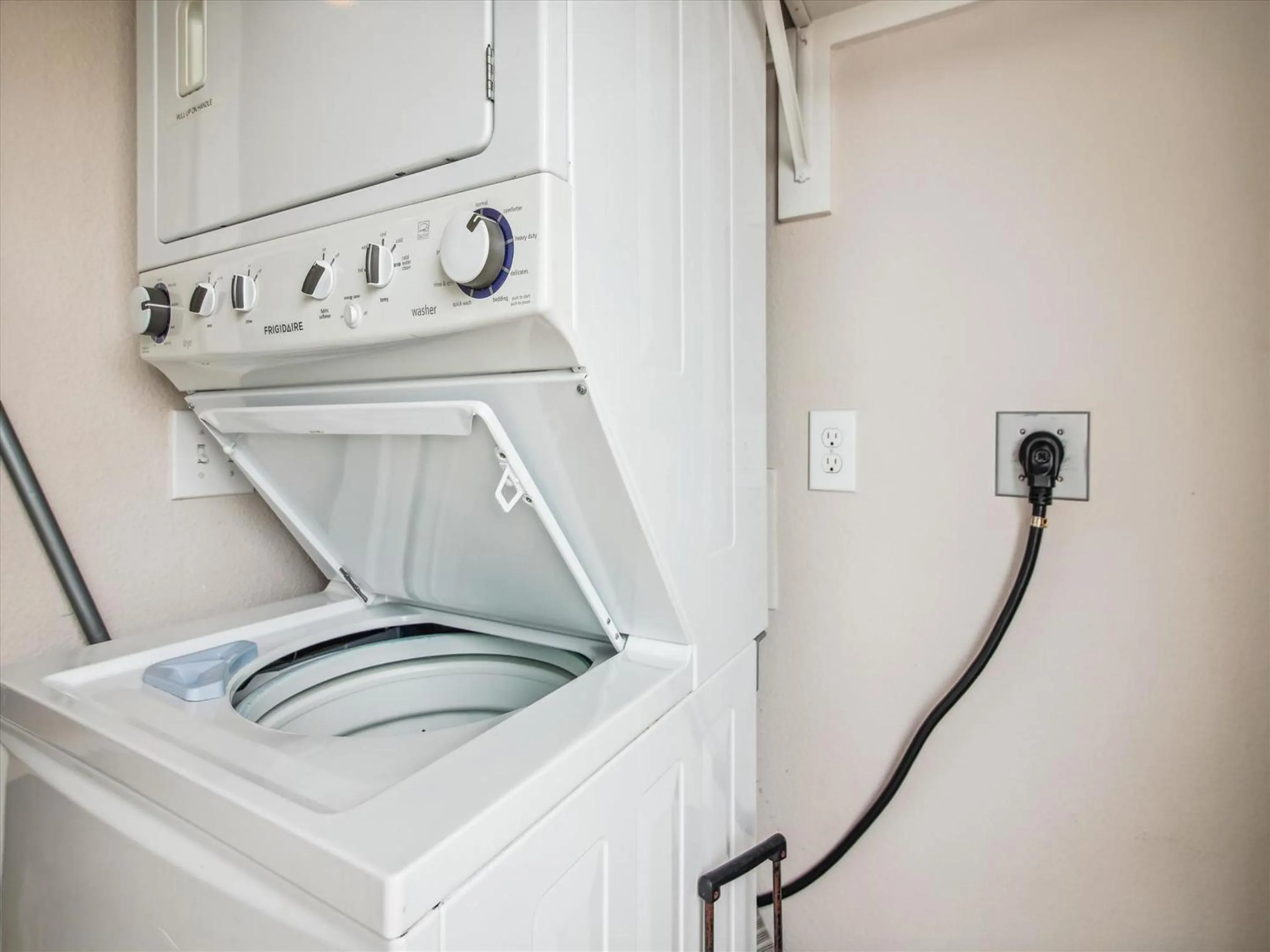 Sunny Beach Sandcastle Cottage