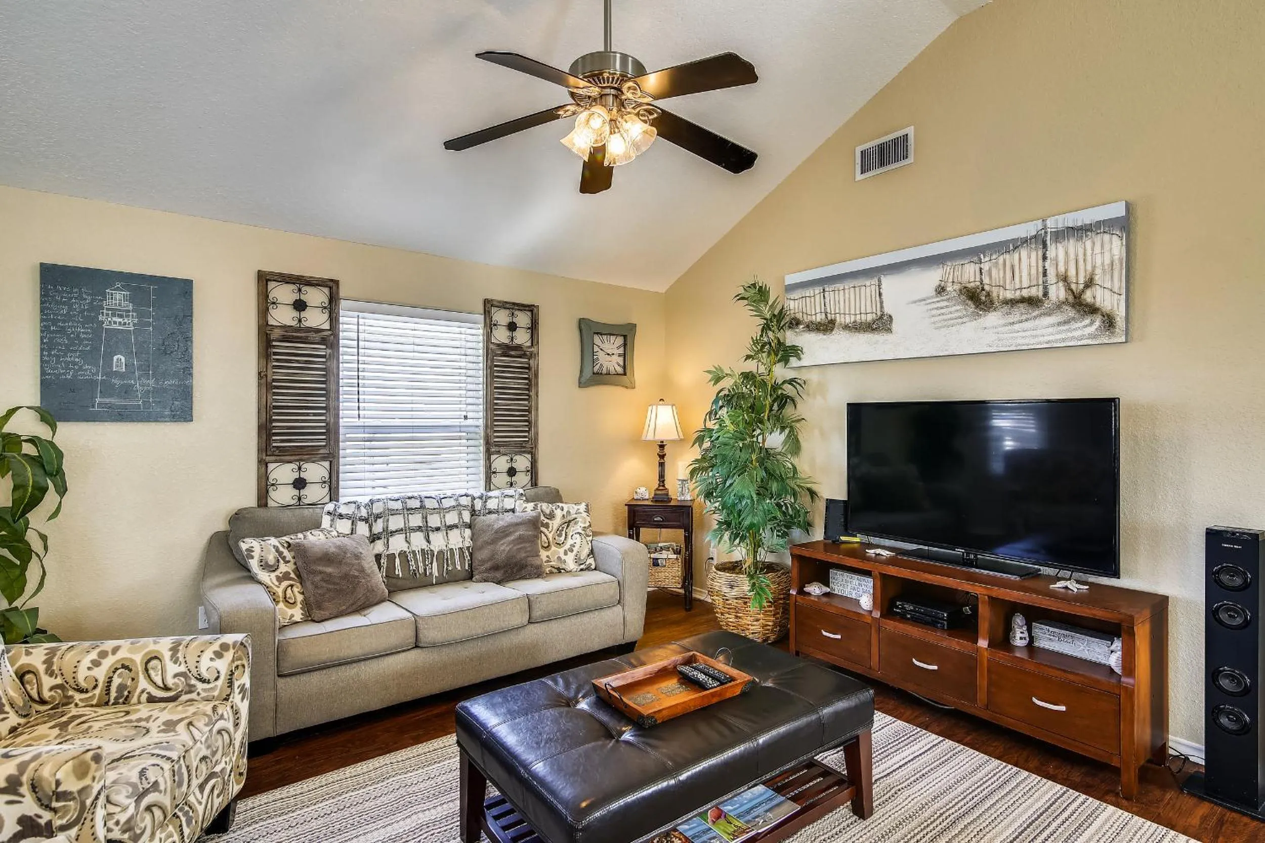 Property building in Pirates Treasure