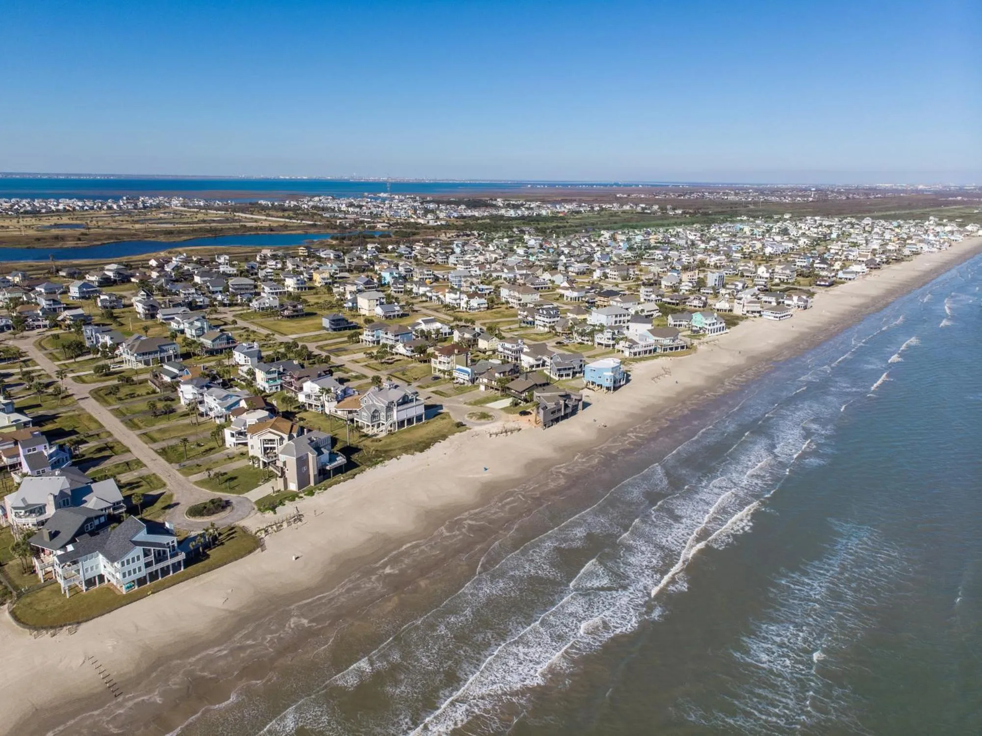 Beach in Pirates Treasure