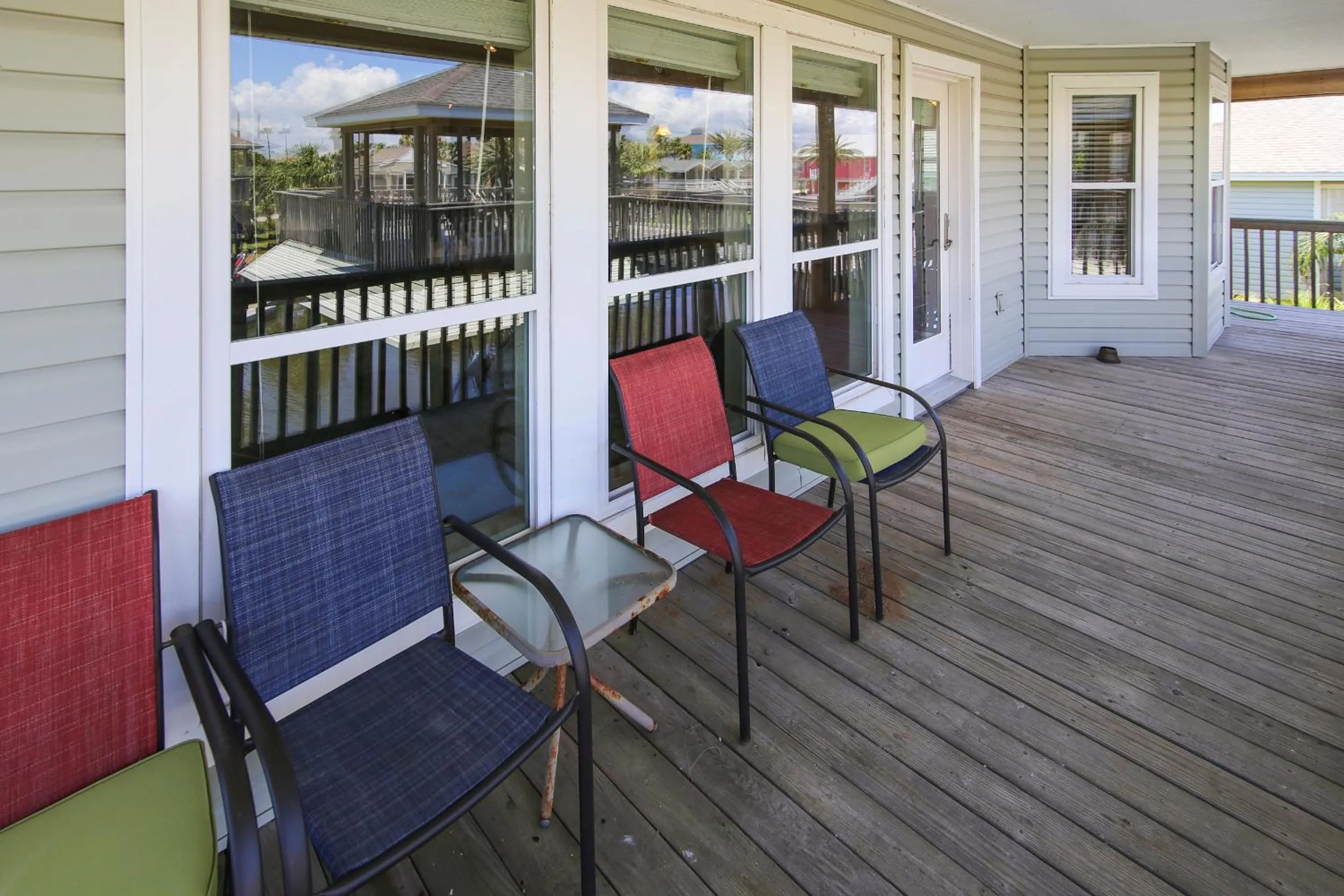 Property building in Accompanied By The Sea