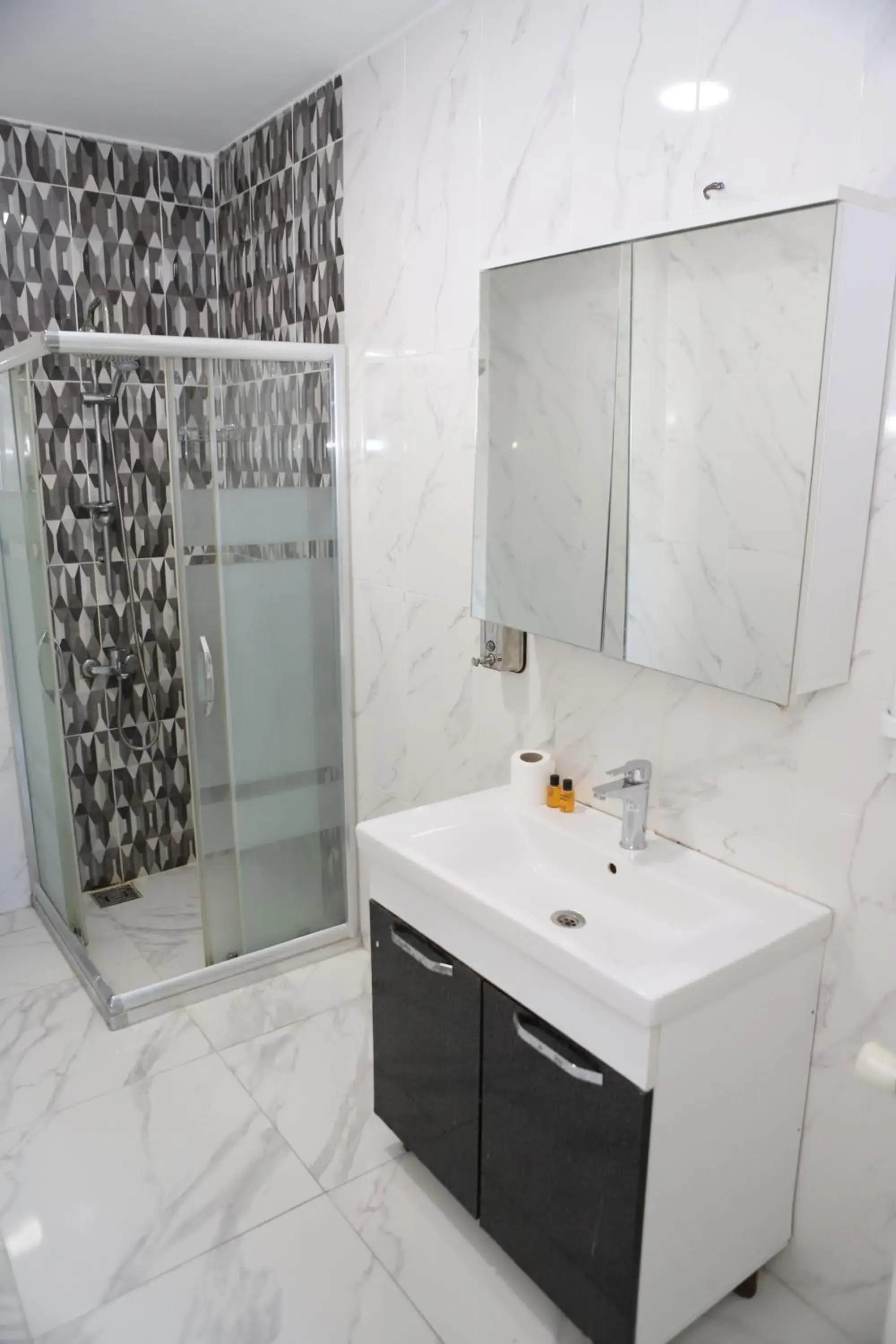 Deluxe Double or Twin Room in AVRASYAQUEEN HOTEL Deluxe Double or Twin Room in AVRASYAQUEEN HOTEL