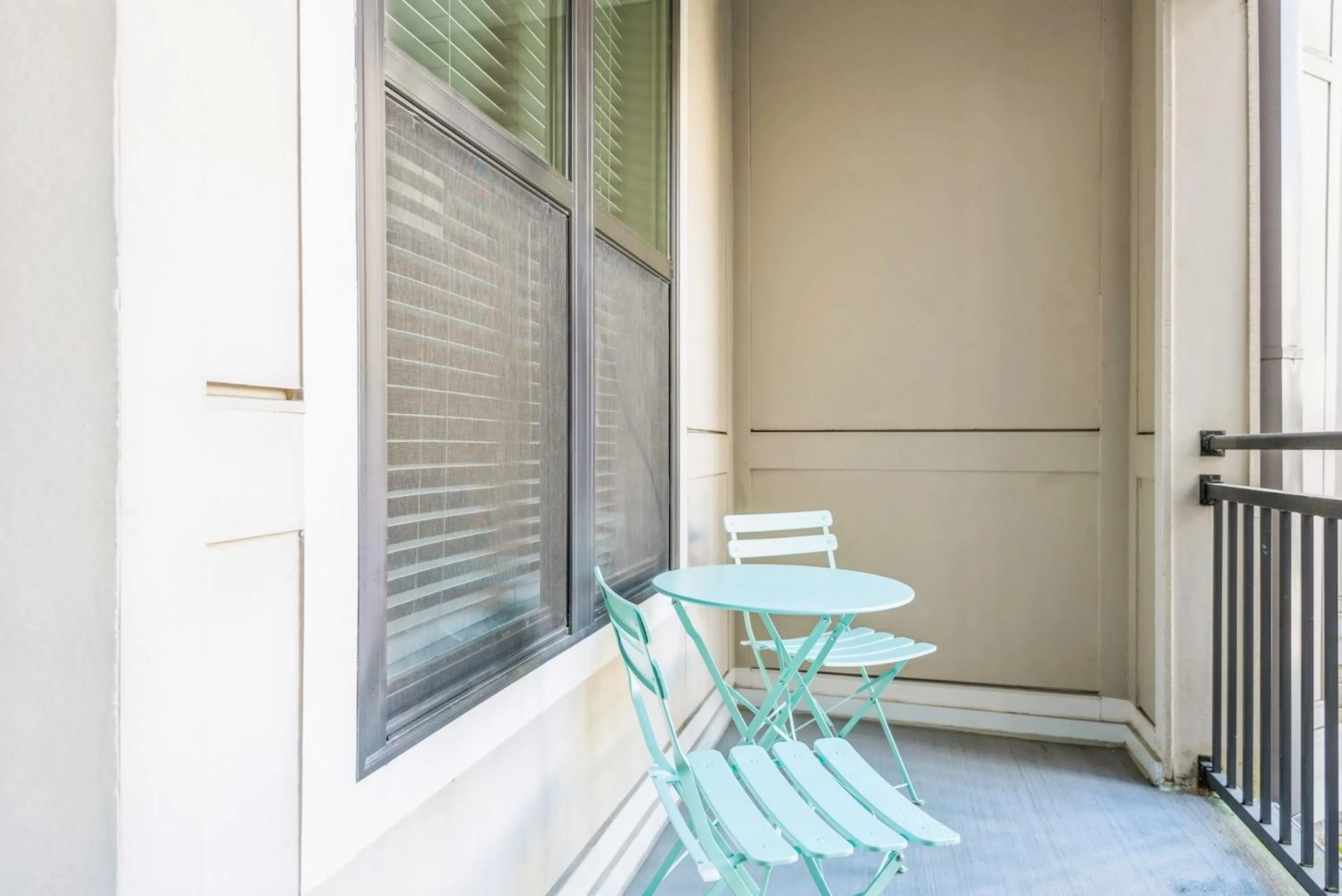 Property building in Kasa Dilworth Charlotte