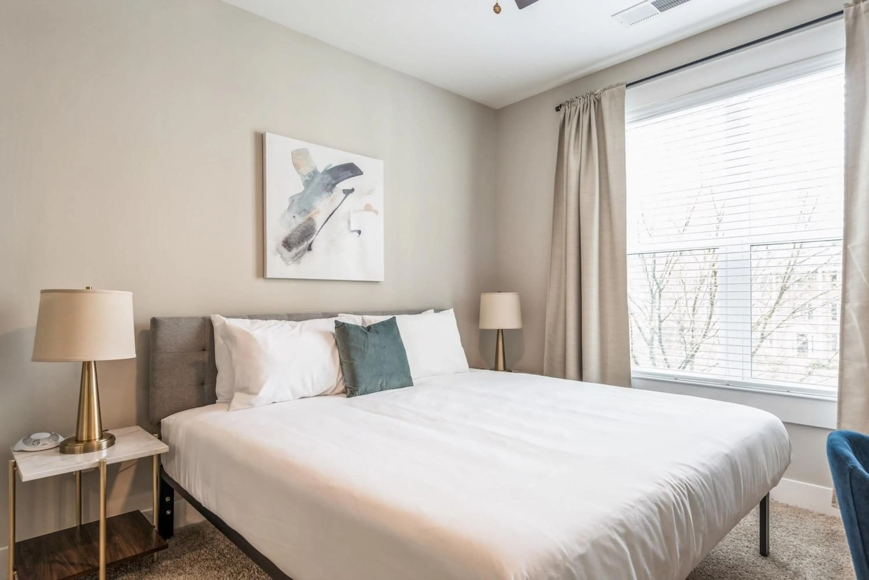 Property building, Bed in Kasa Dilworth Charlotte