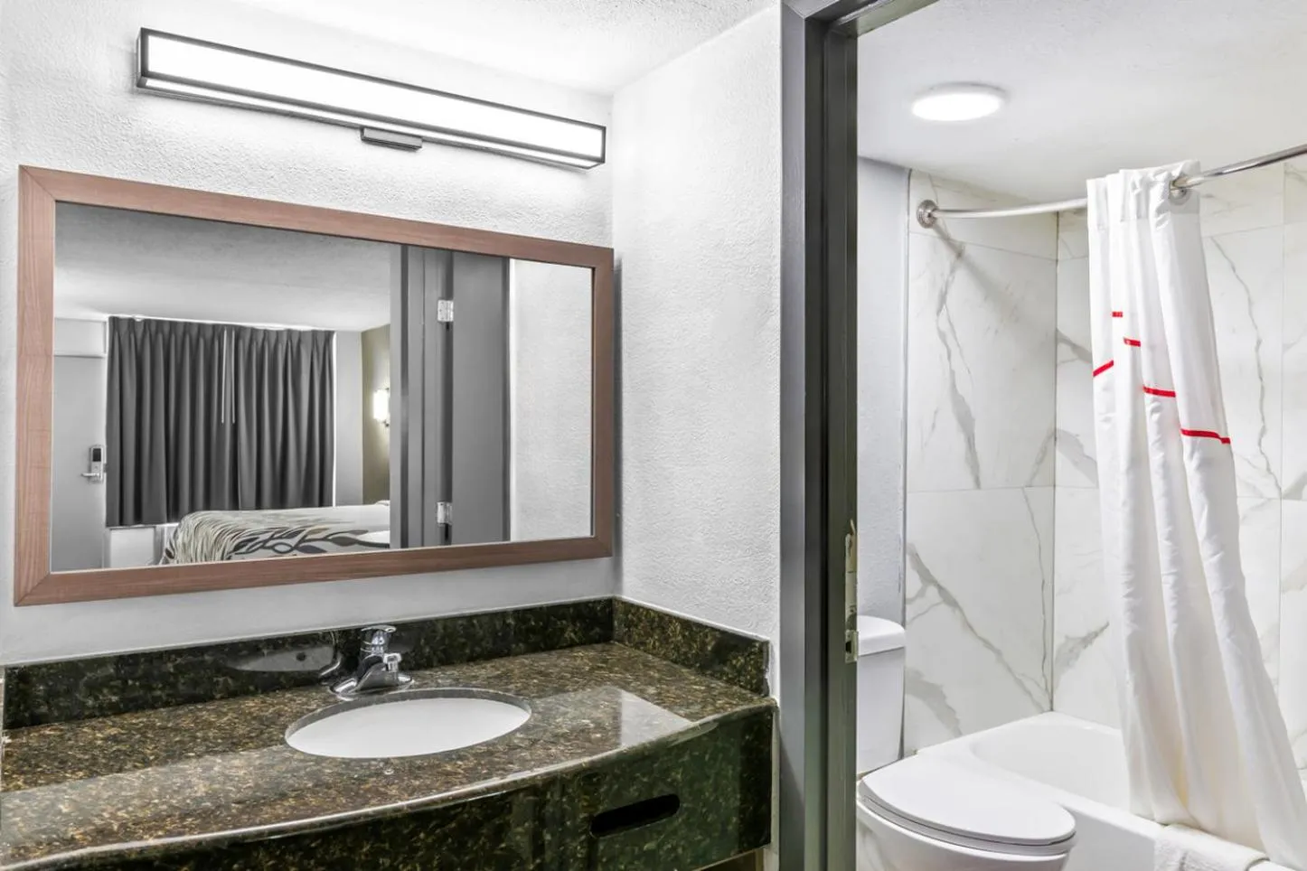 Bathroom in Sandston Inn