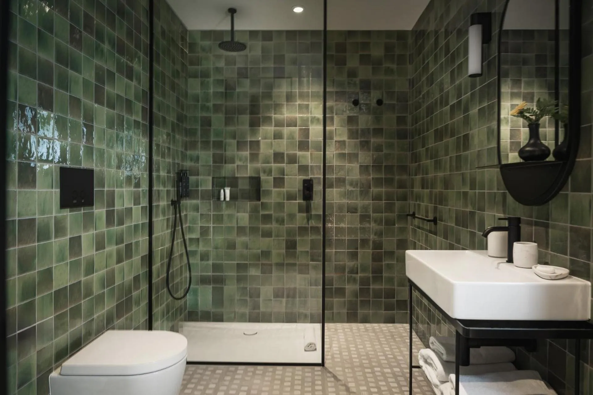 Shower in DuoMo Hotel