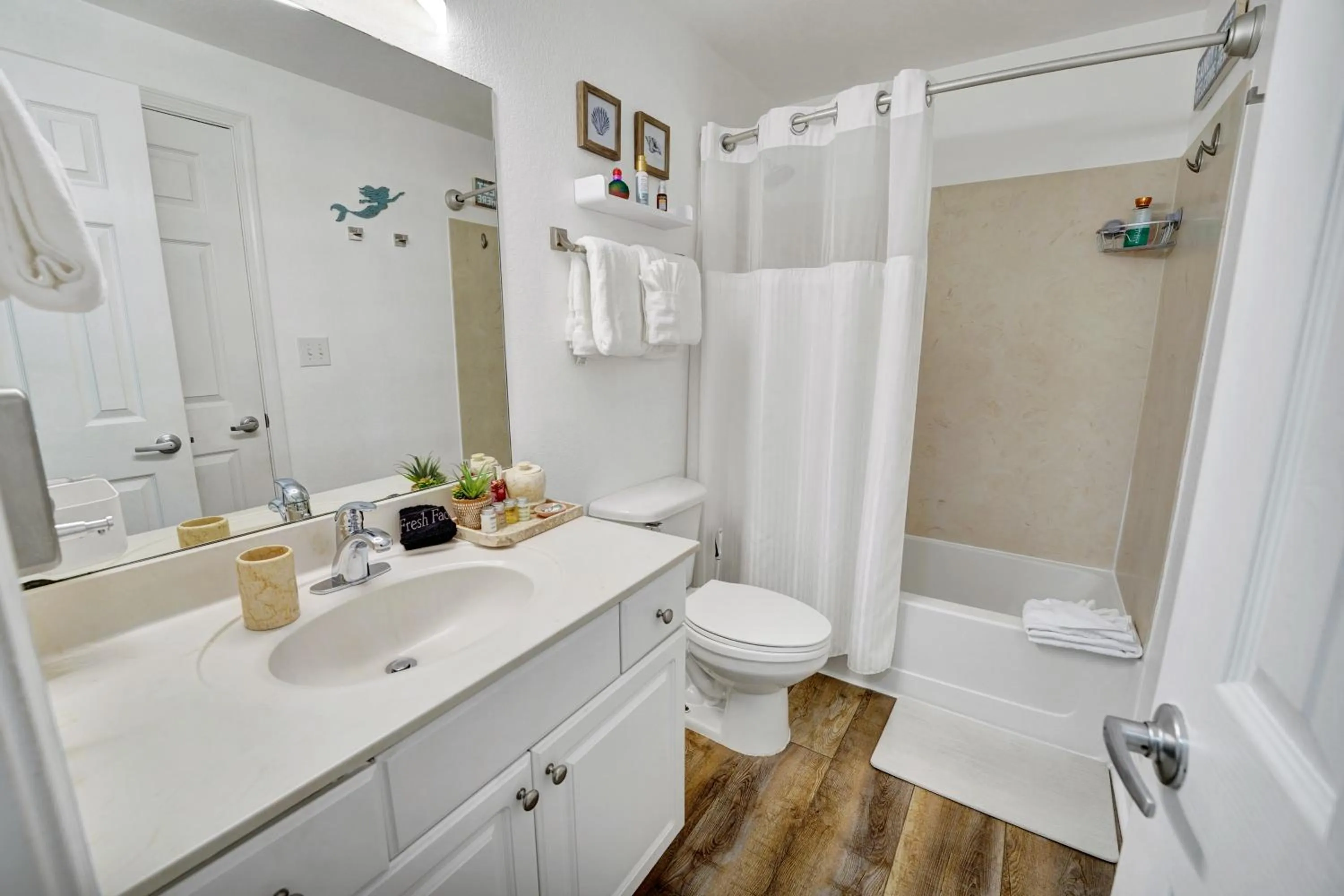 Bathroom in Million Dollar Views, Stunning Beachfront Property