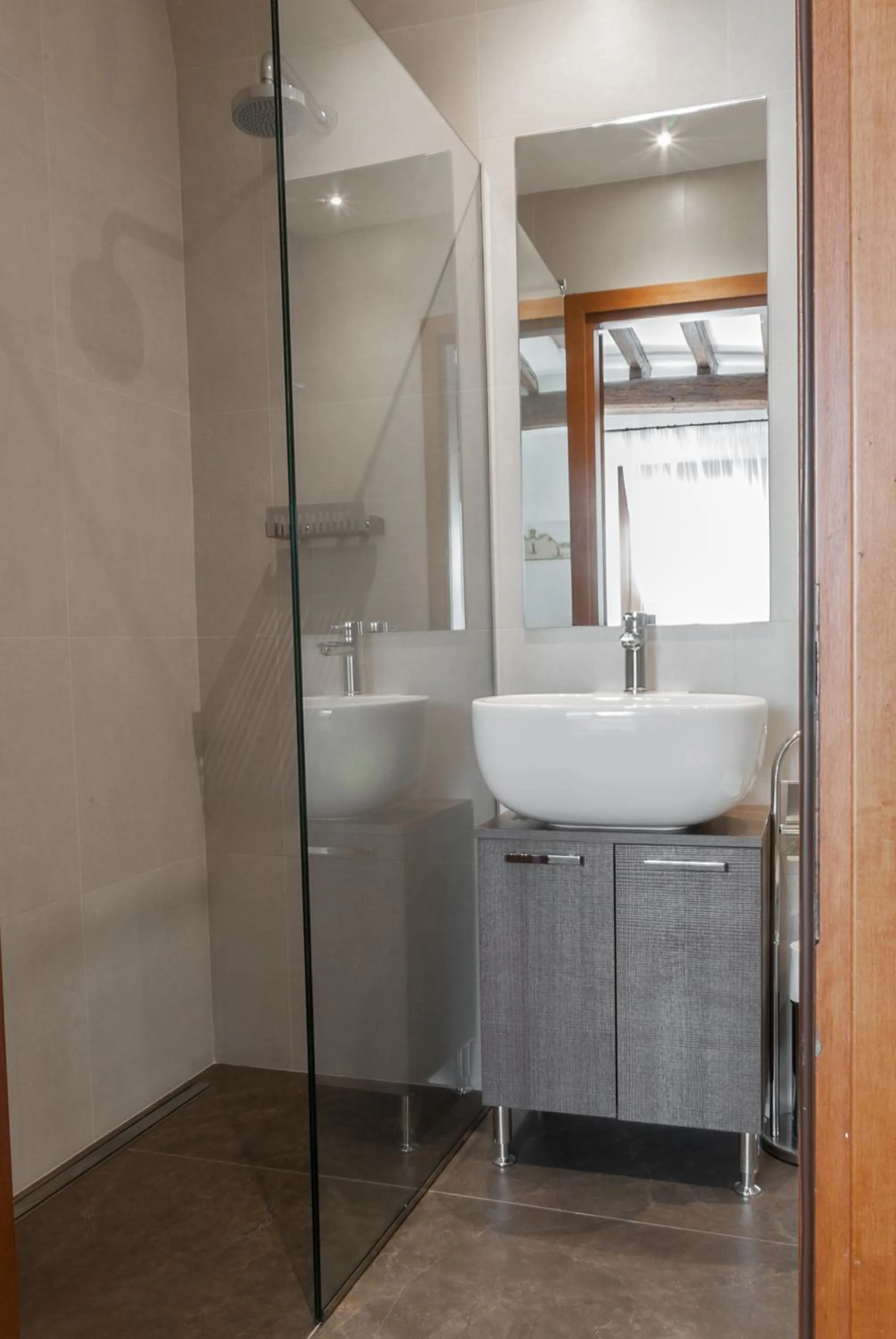 Bathroom in Ca' San Trovaso - 6 Rooms