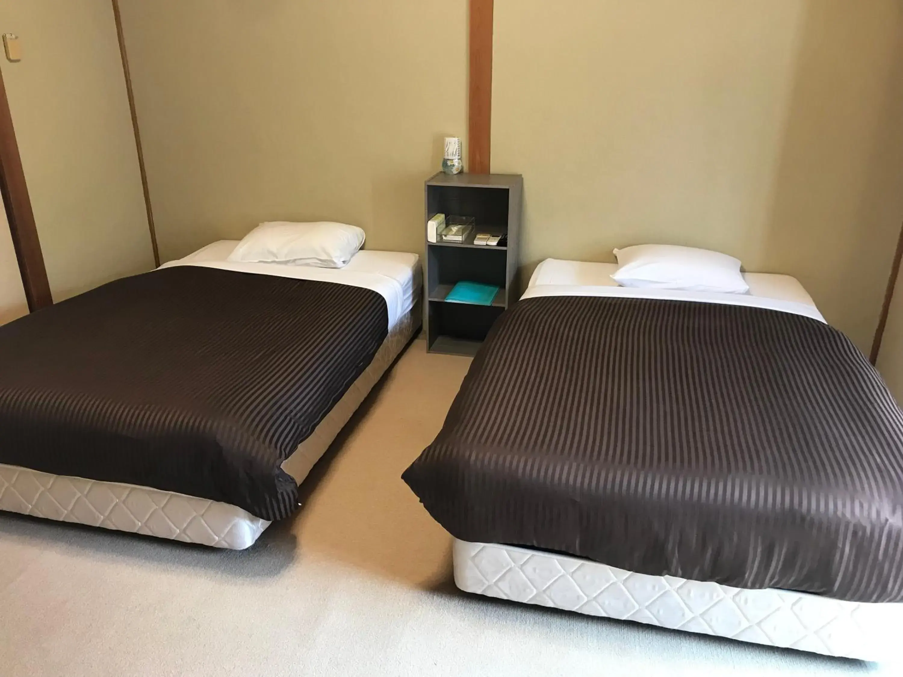 Twin Room with Bathroom in Biz Hotel Kiiyura Twin Room with Bathroom in Biz Hotel Kiiyura