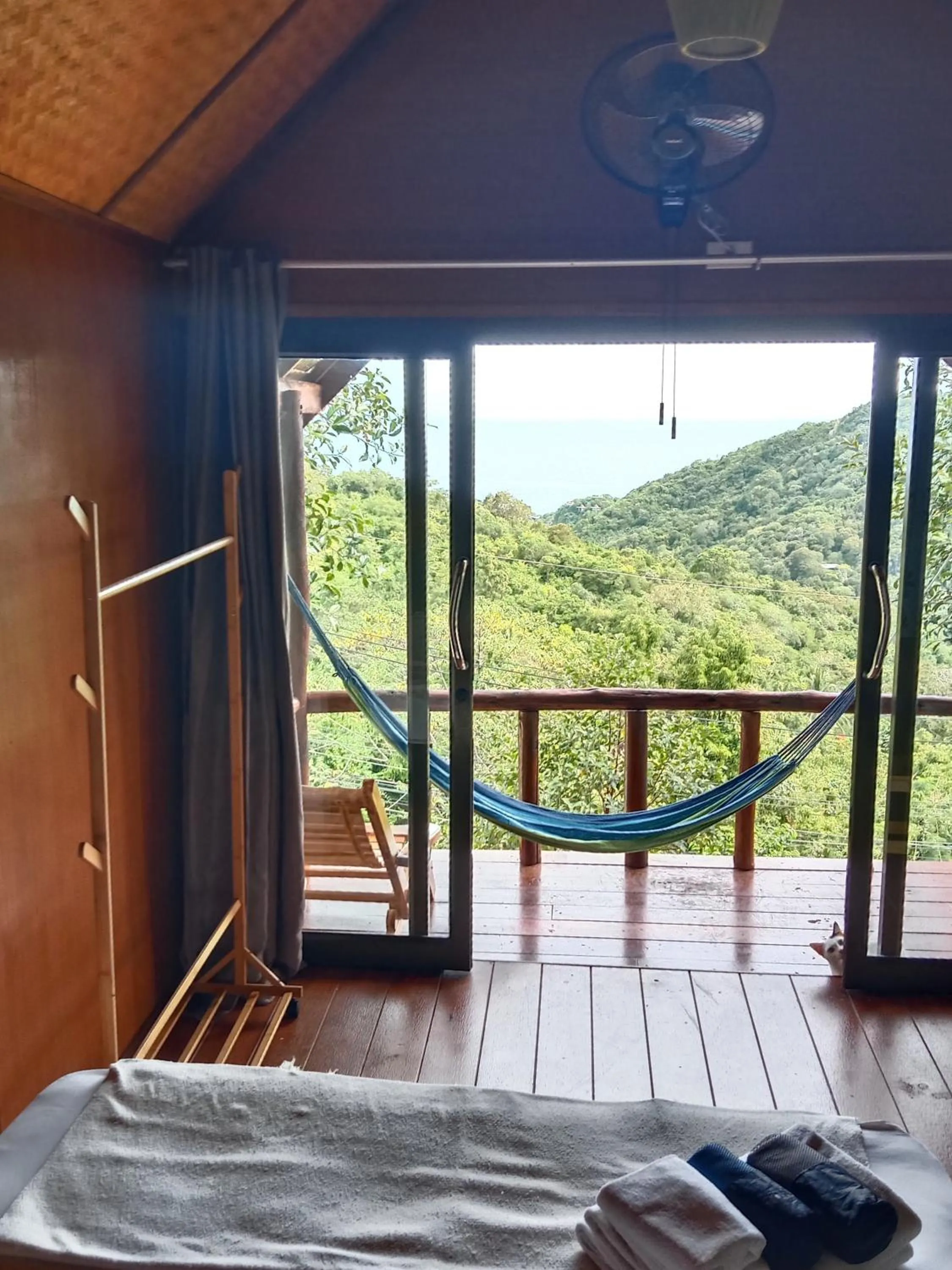 View (from property/room), Bed in Tree House Bungalows Koh Tao