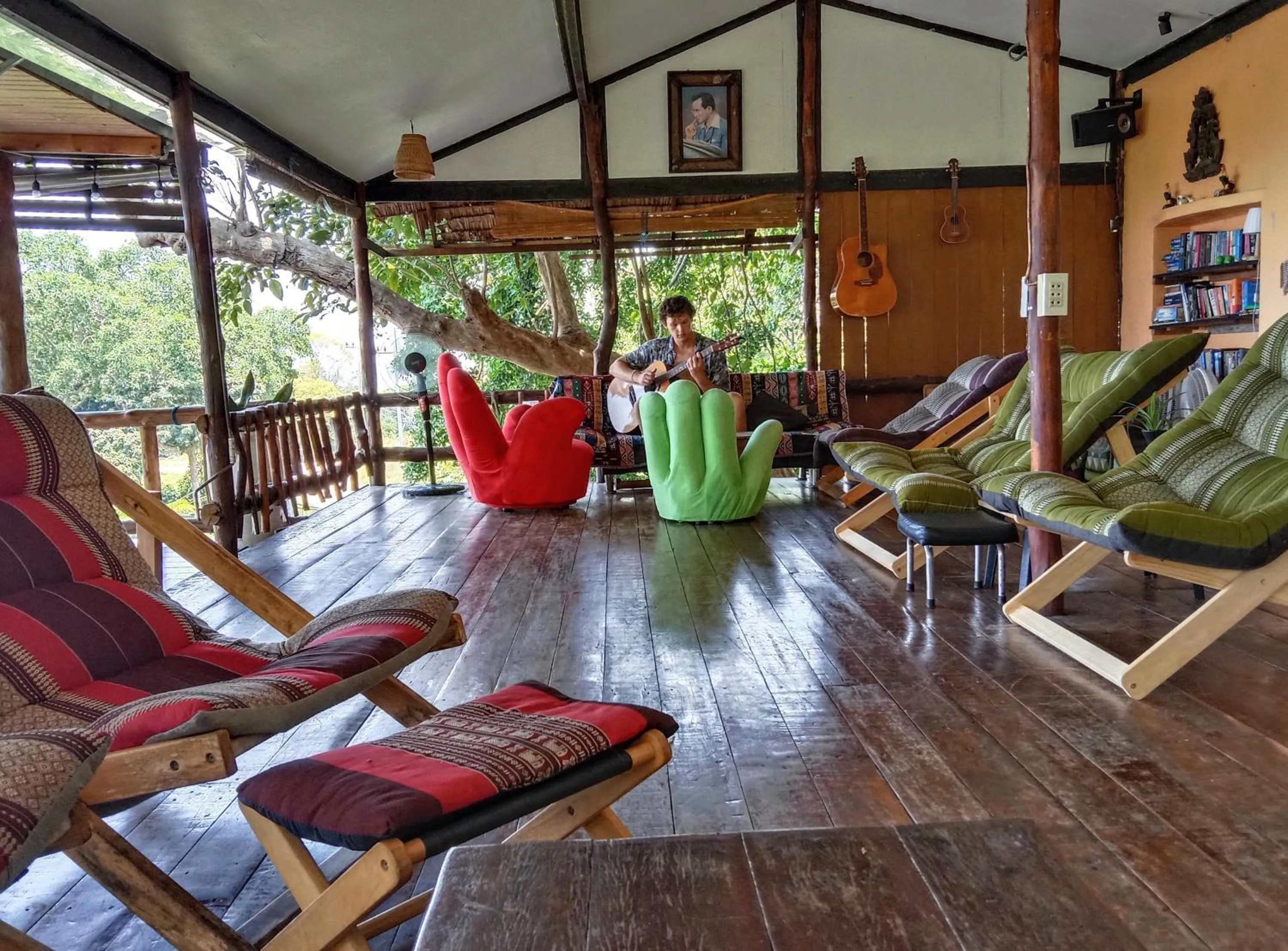 Restaurant/places to eat in Tree House Bungalows Koh Tao