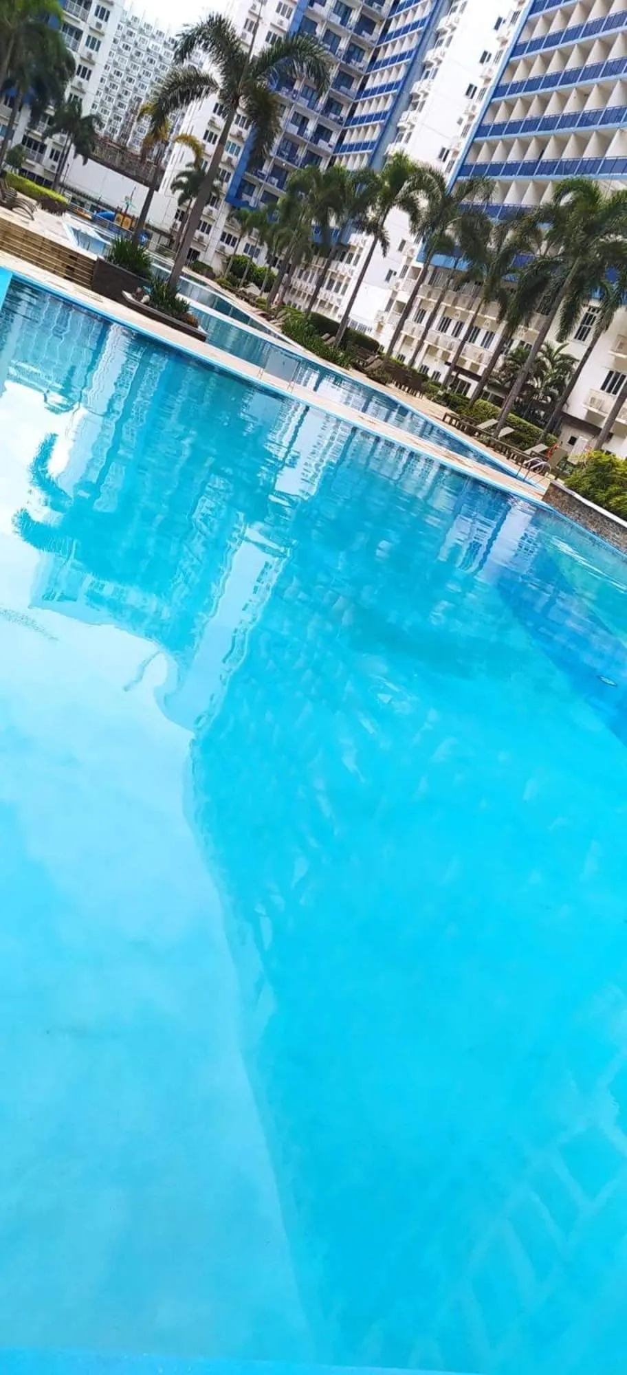 Sea Residences Mall of Asia by Jermel