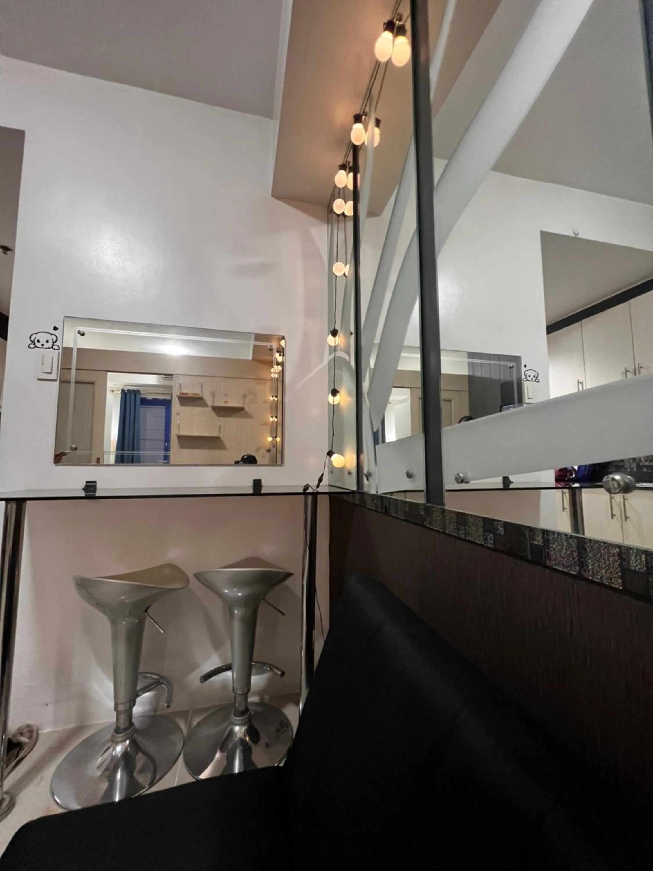 Sea Residences Mall of Asia by Jermel