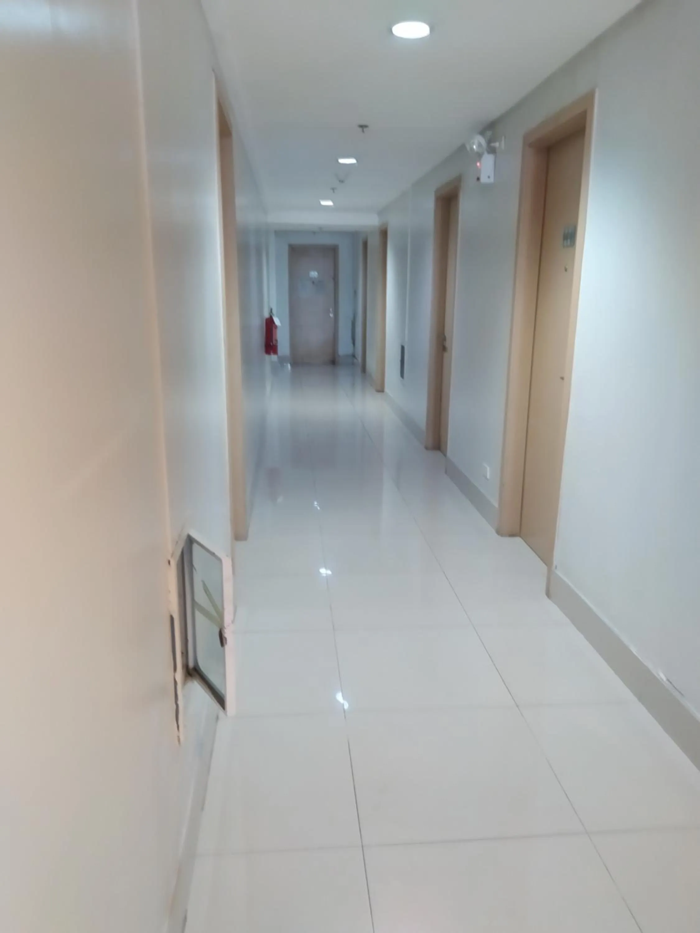 Sea Residences Mall of Asia by Jermel