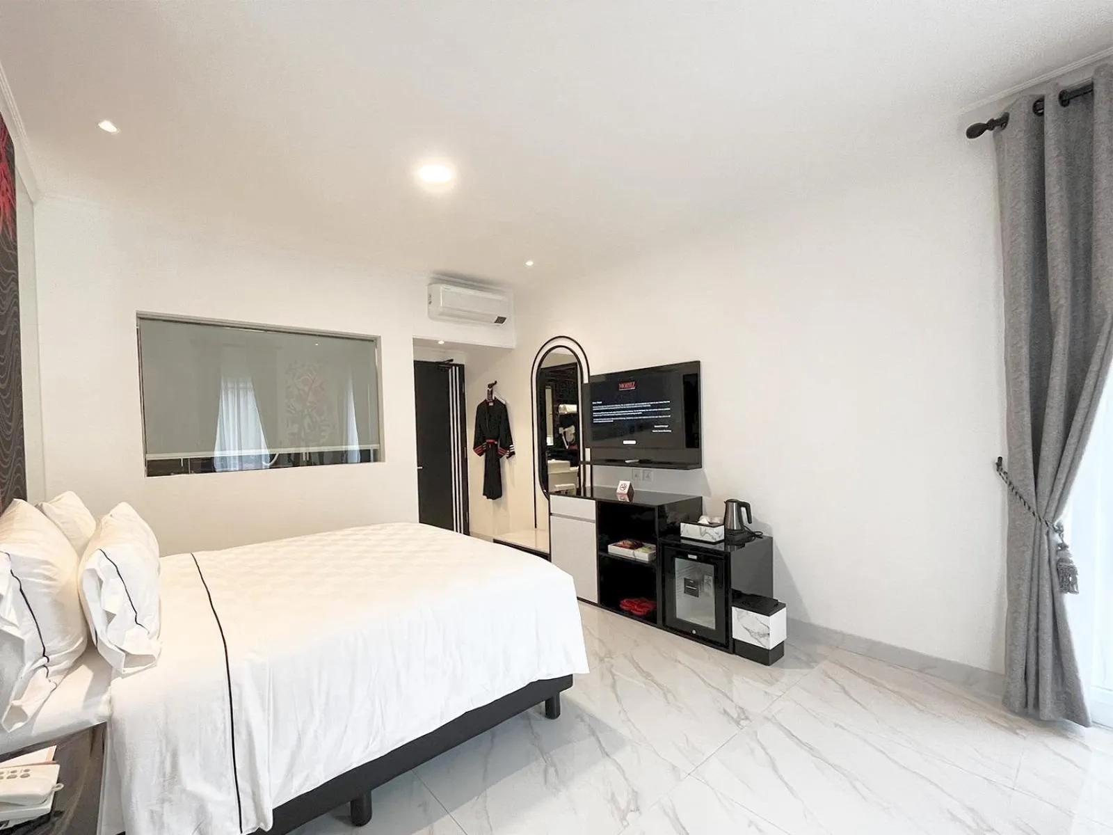 Photo of the whole room, Bed in MORITZ SMART BANDUNG