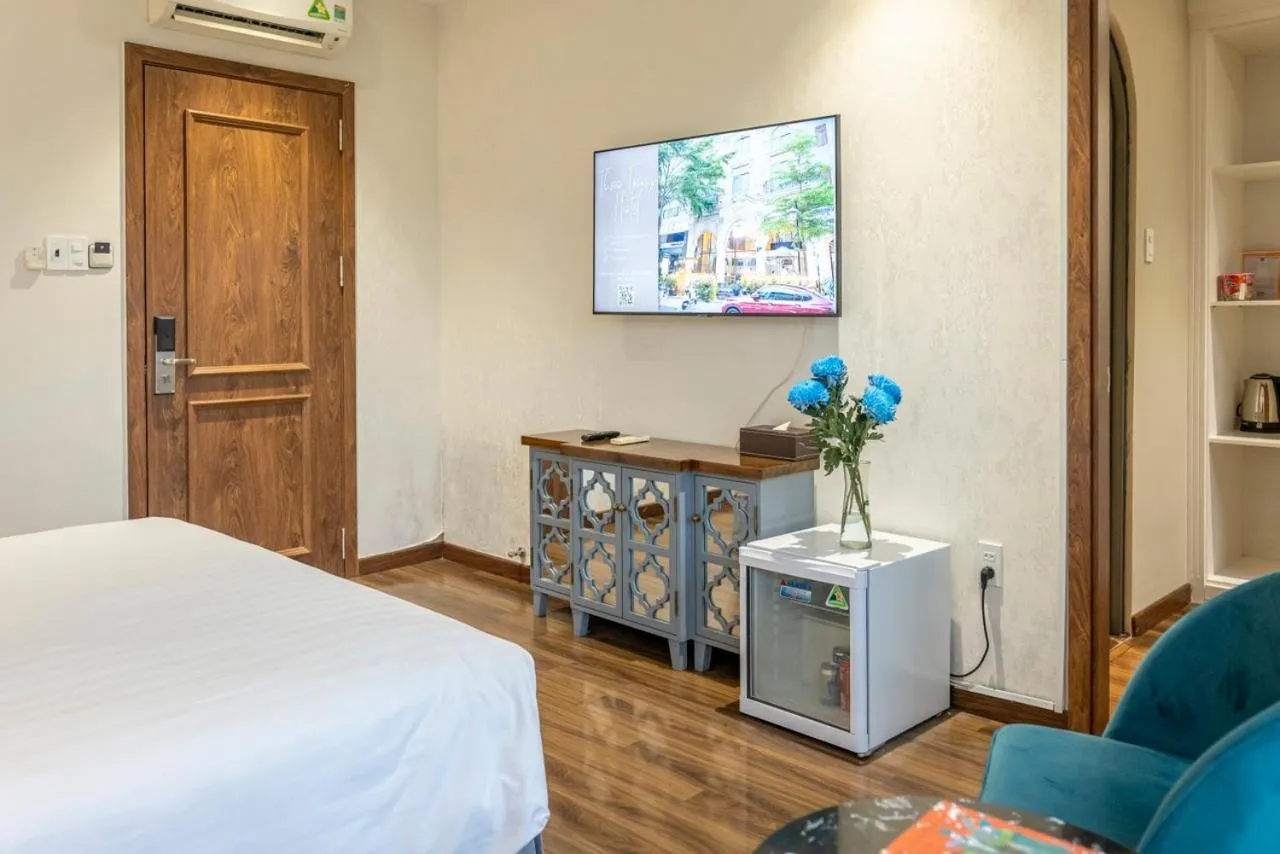 Seating area, Bed in Thao Trang Laluxe Hotel Phu My Hung