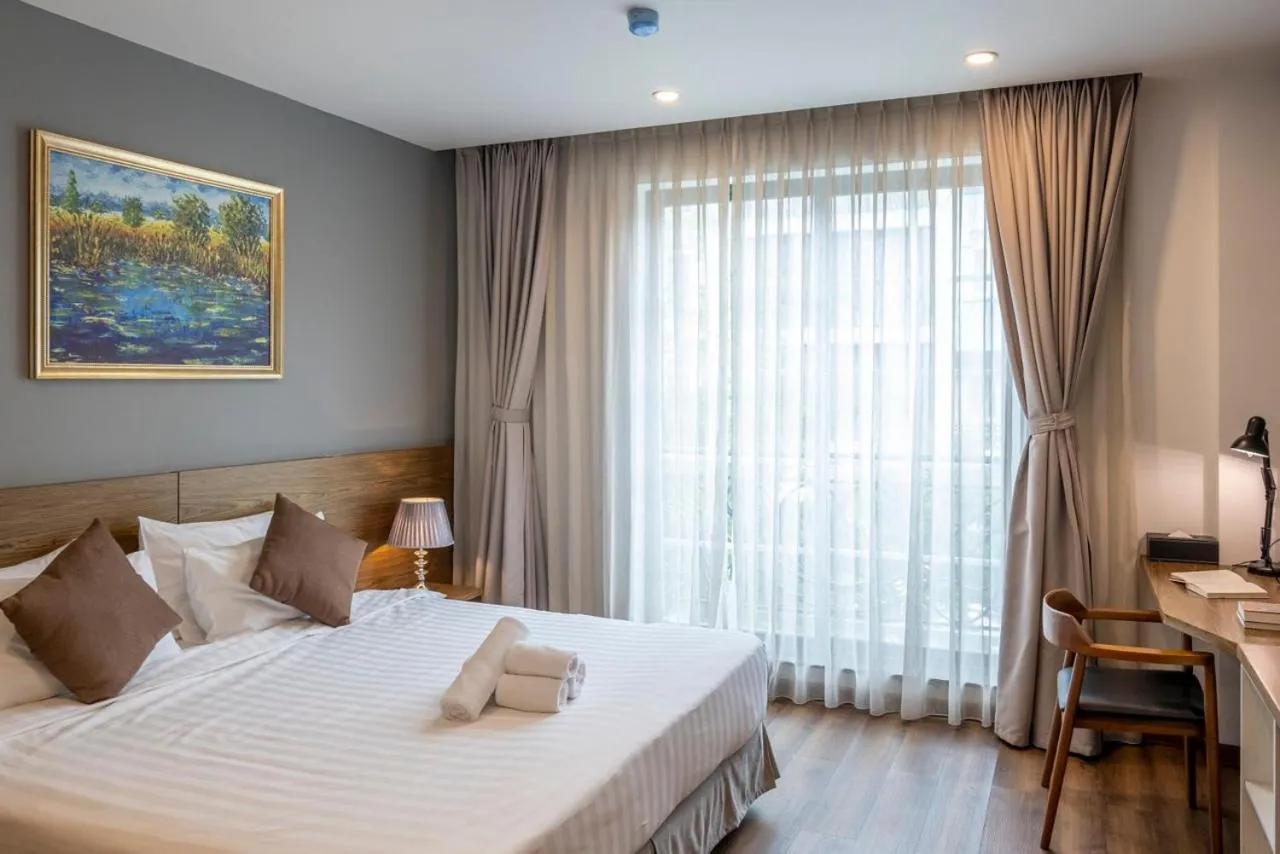 Bedroom, Bed in Thao Trang Laluxe Hotel Phu My Hung