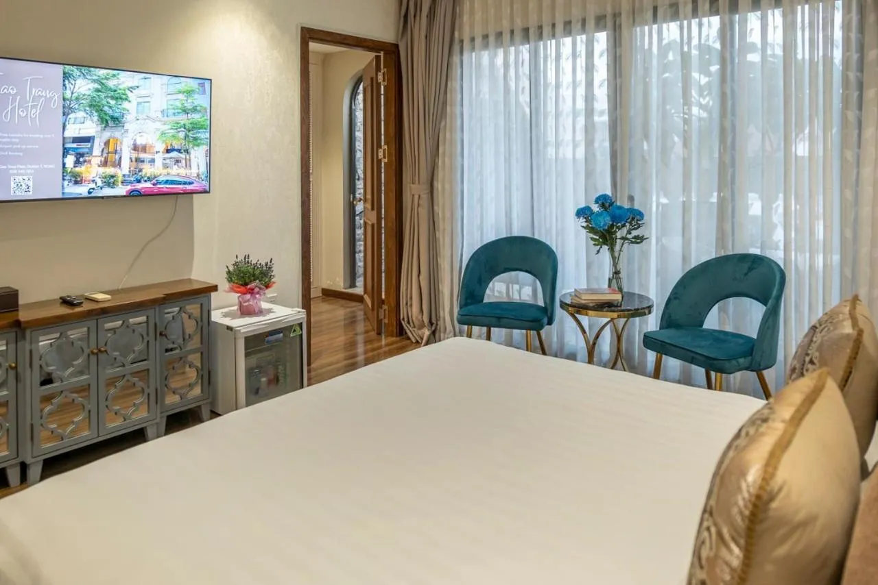 Photo of the whole room, Bed in Thao Trang Laluxe Hotel Phu My Hung