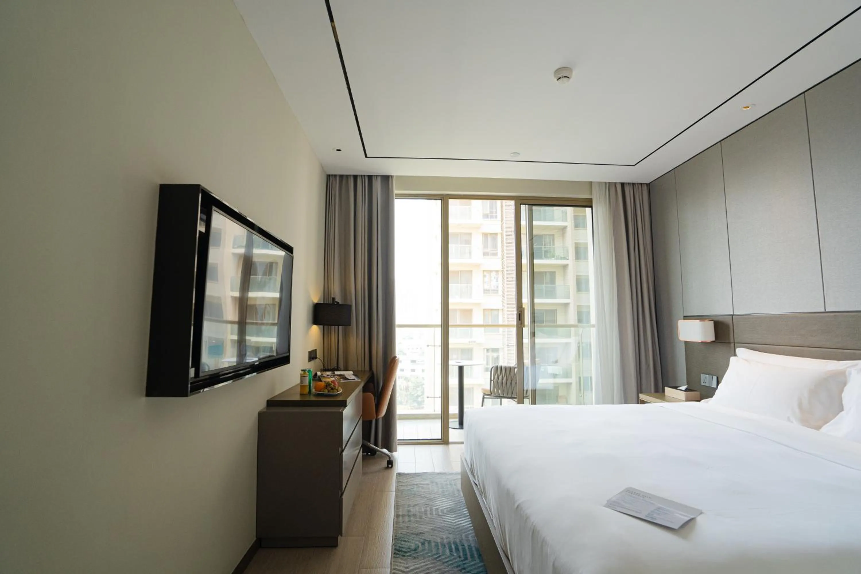 Bedroom, Bed in Oakwood Premier Phnom Penh