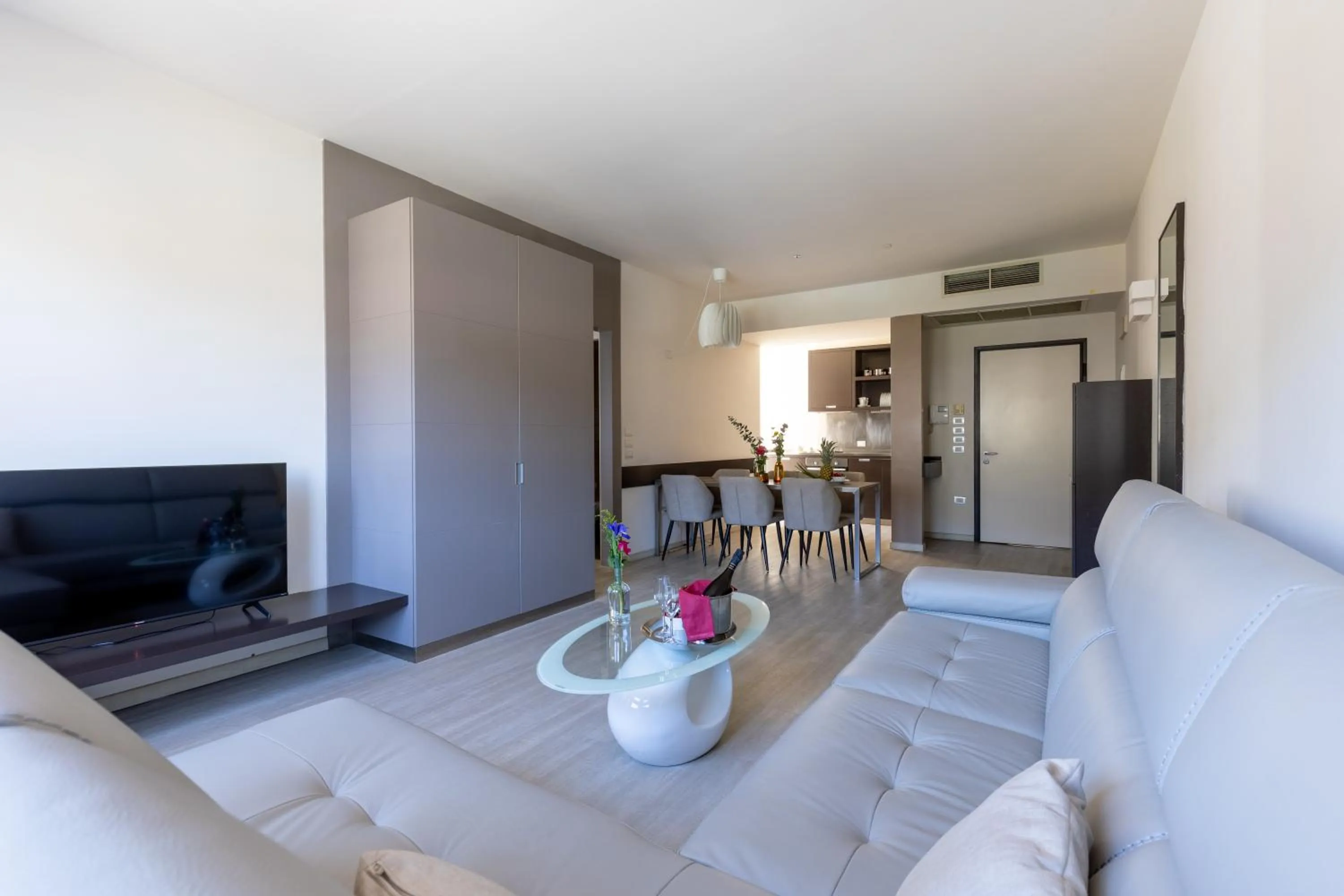 Living room in Wall Art Hotel & Residence