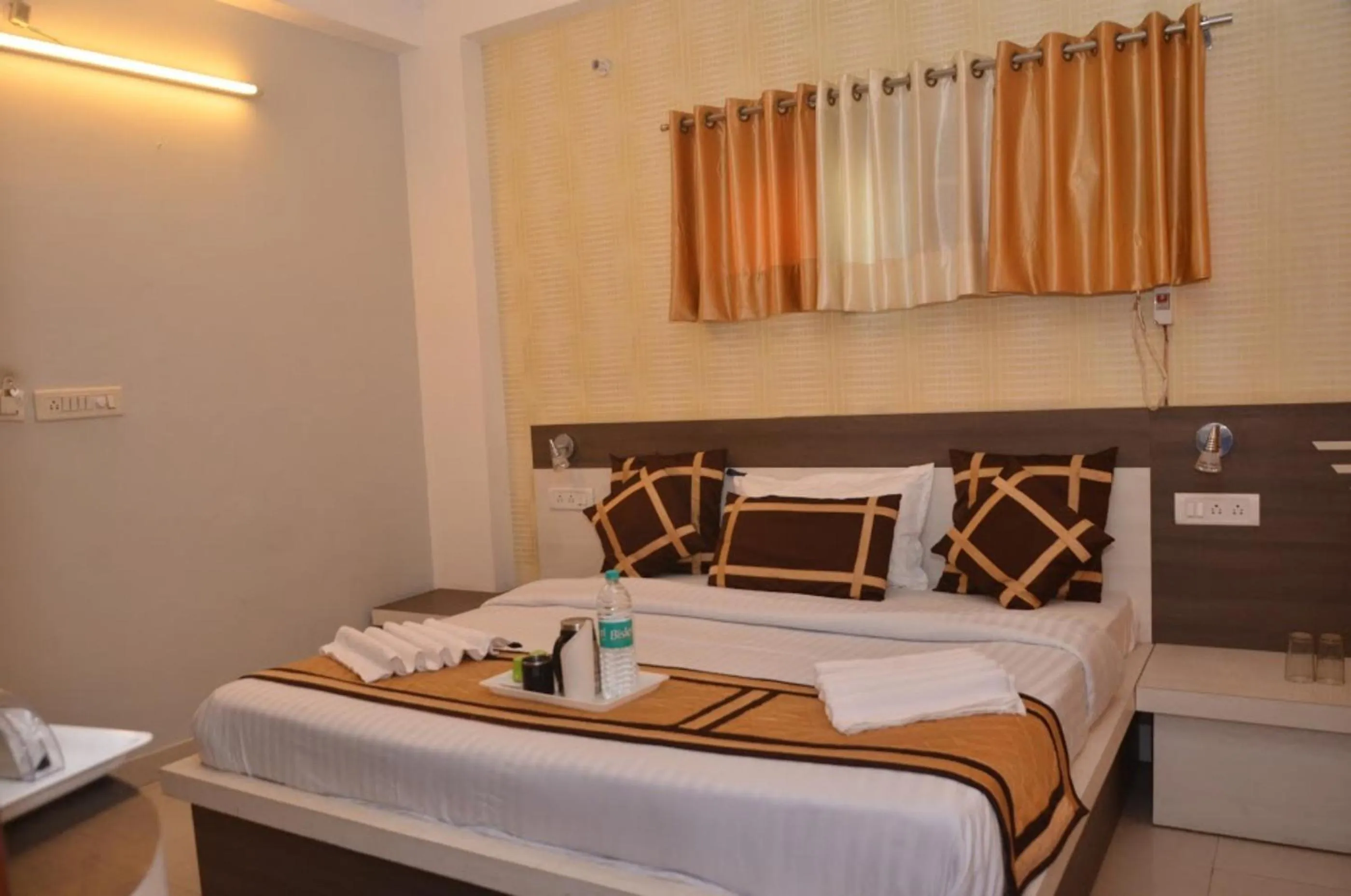 Bedroom in Hotel Europe Plaza