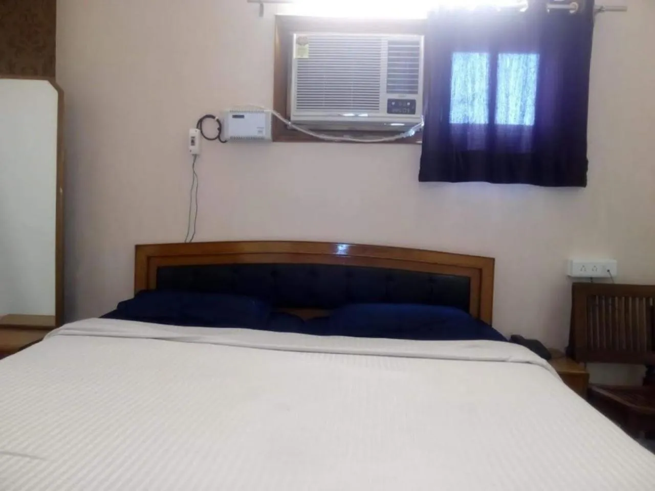 Bedroom in Hotel Europe Plaza