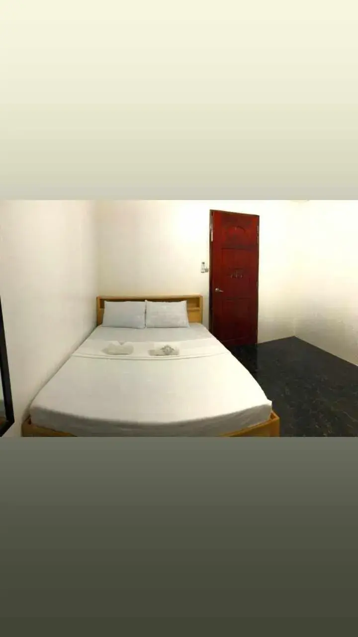 Two-Bedroom House in A&C Aquino Guesthouse Two-Bedroom House in A&C Aquino Guesthouse