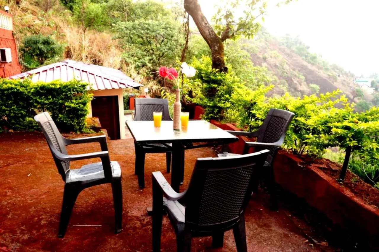 Seating area in Sharayu Holidays Valley View