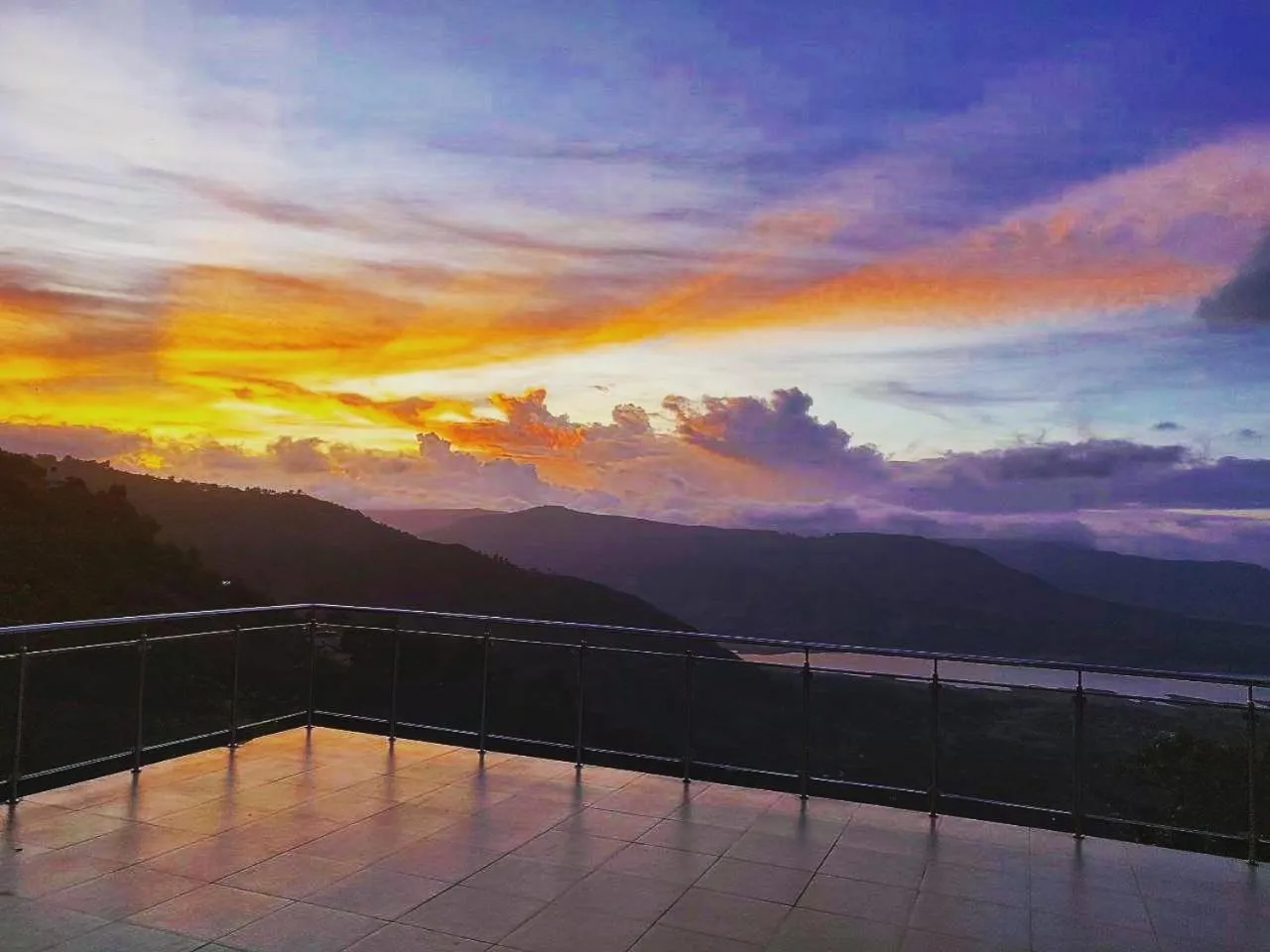 Sharayu Holidays Valley View