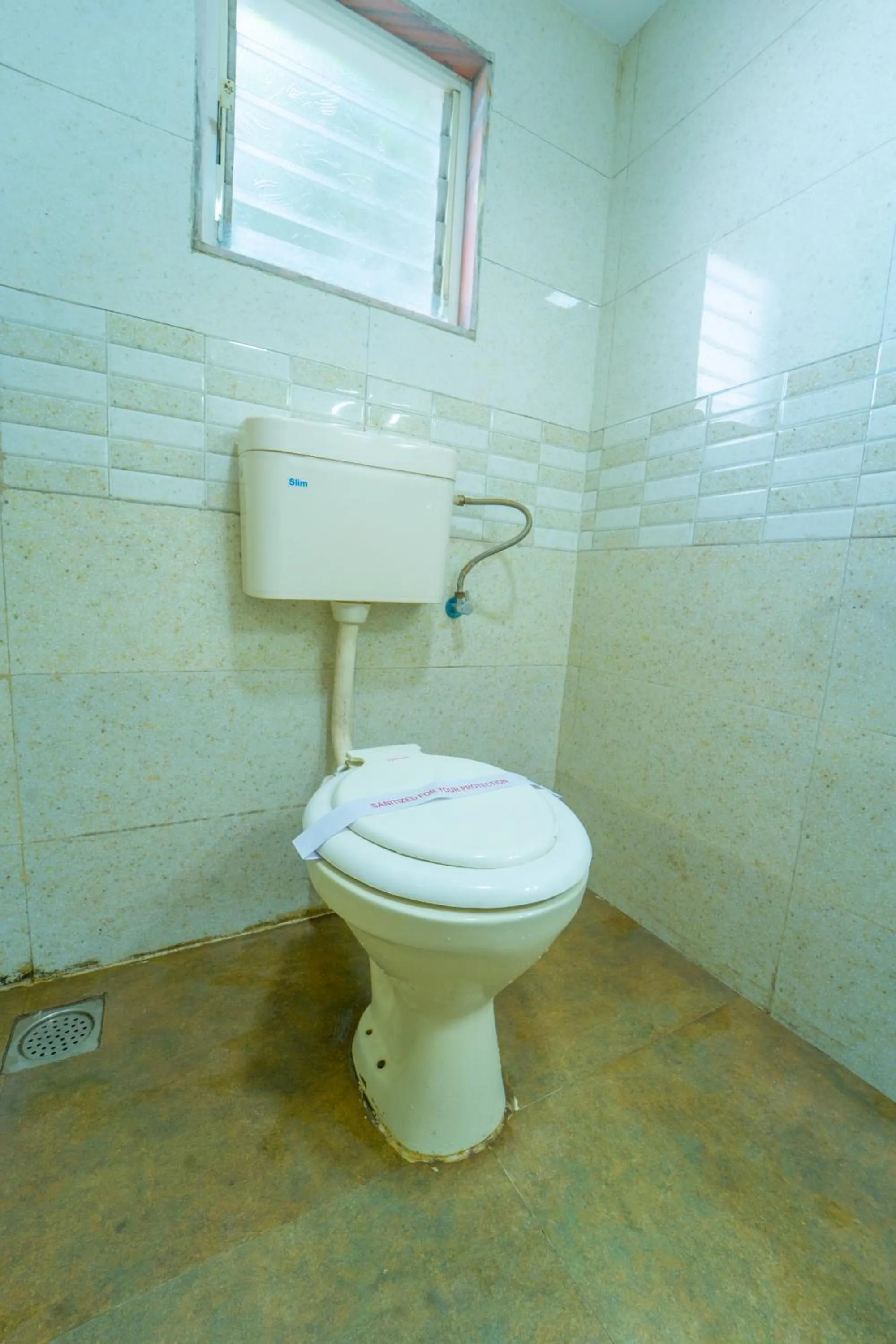 Toilet in Sharayu Holidays Valley View