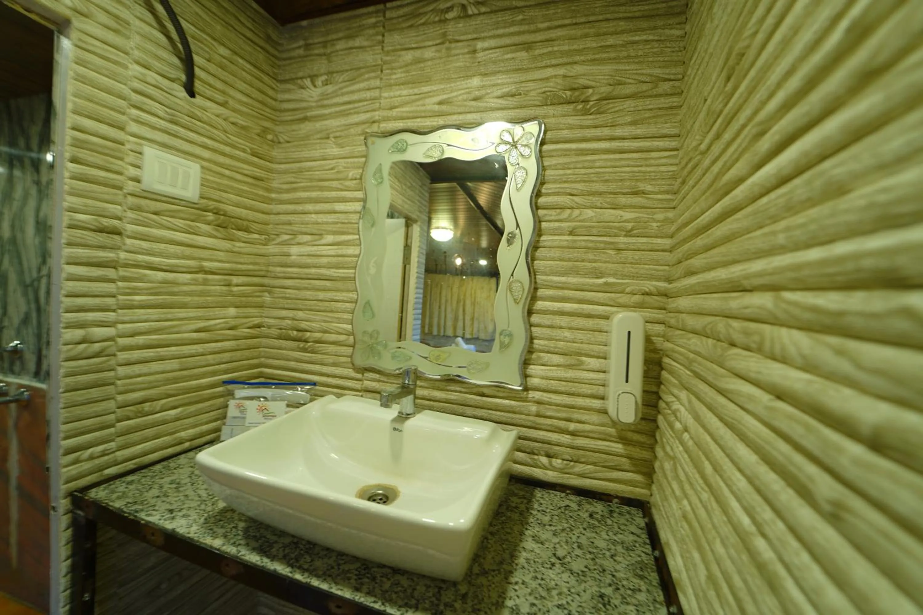 Bathroom in Sharayu Holidays Valley View