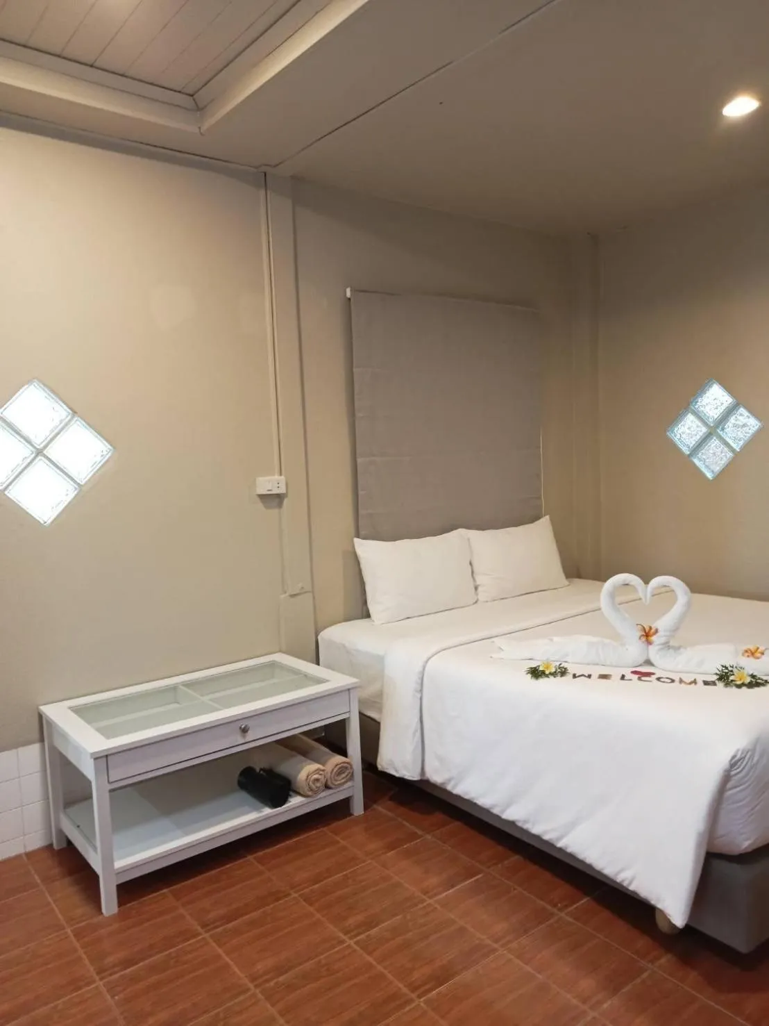 Bed in Amity Beach Resort