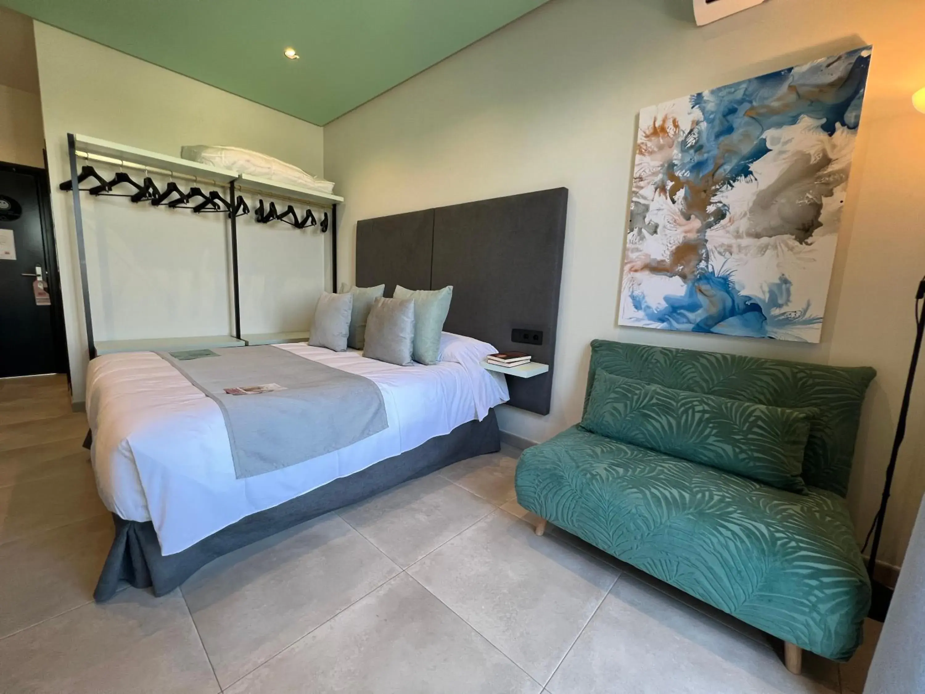 Superior Double Room in ON The Residence Superior Double Room in ON The Residence