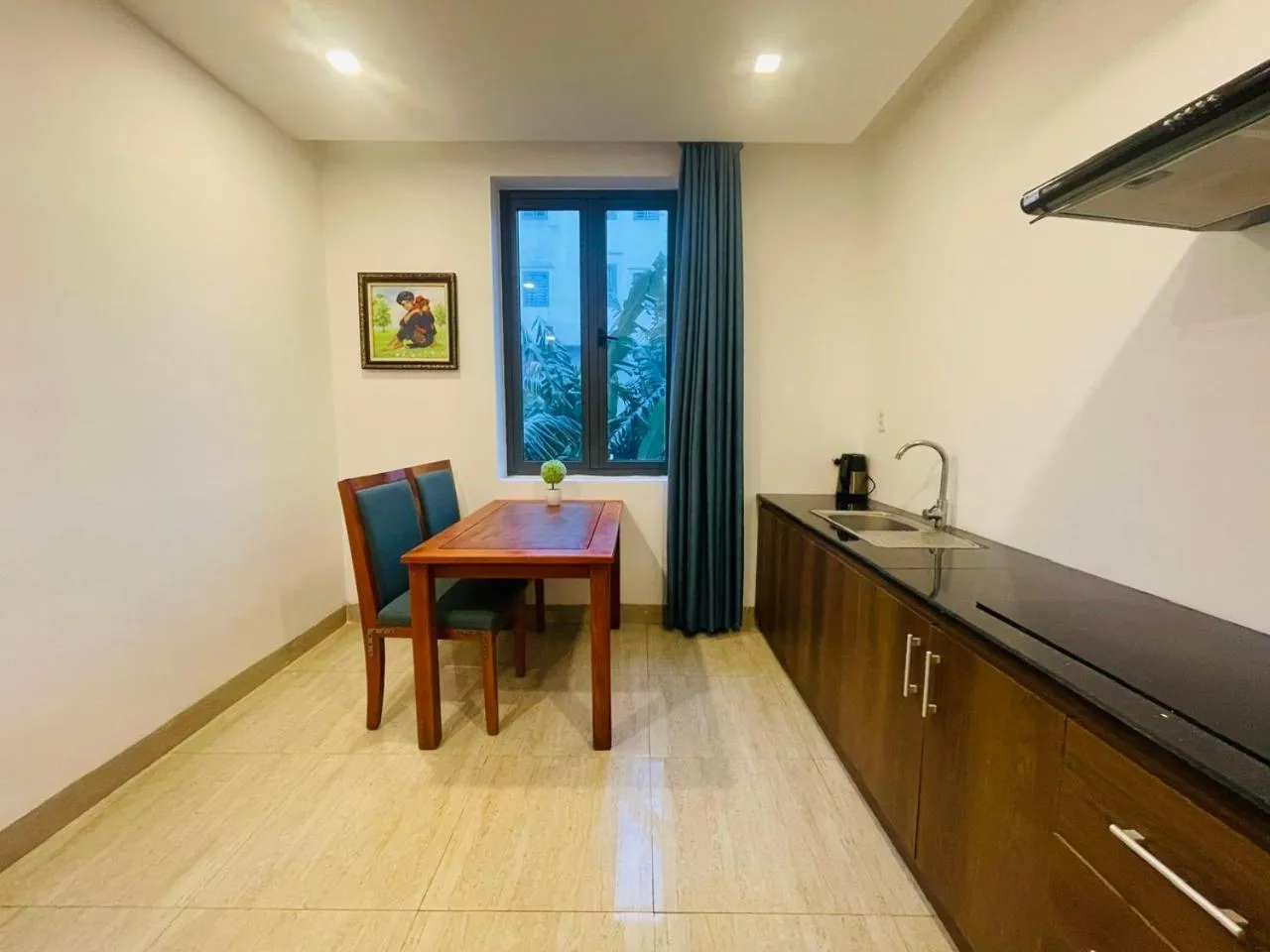 Kitchen or kitchenette in Zalo Sea Hotel by THG